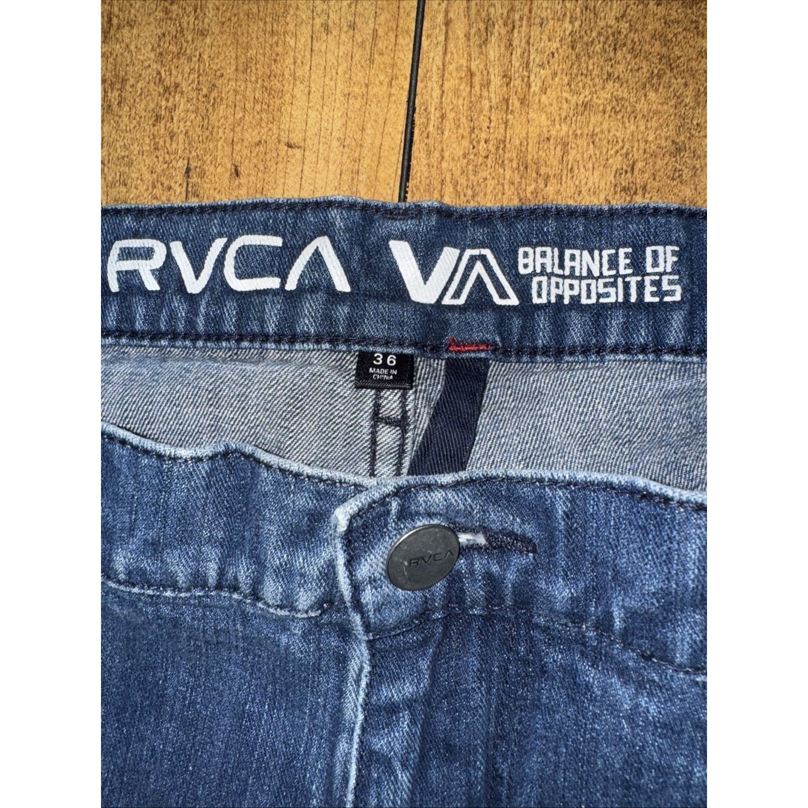 RVCA × Vintage RVCA Blue Denim Jeans Men’s 36x30 Slim Straight Casual Skate Size US 36 / EU 52 - 5 Thumbnail
