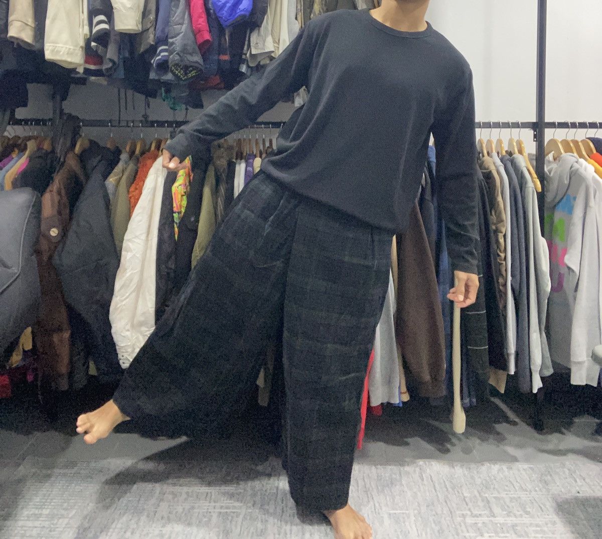 Designer × Issey Miyake × Japanese Brand Sick☠️ Studio Clip Corduroy Loose Pants Pleated Issey Miyake Size US 31 - 16 Thumbnail