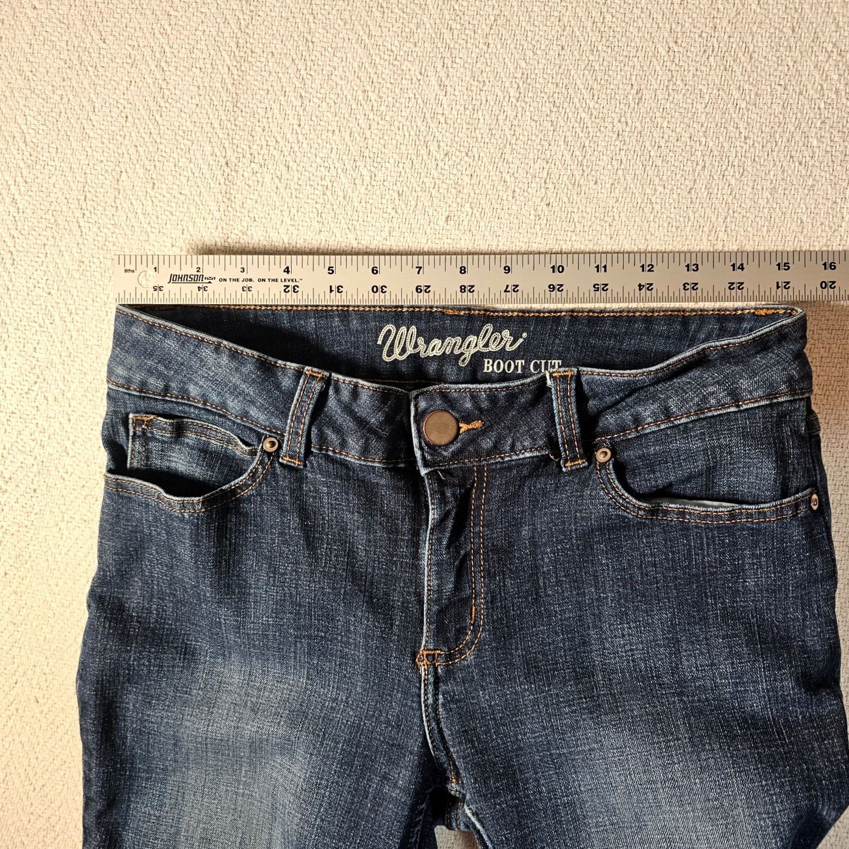Wrangler Wrangler Jeans Women 9 x 34 Bootcut Dark Wash Embroidered Jeans Western Cowgirl Blue Womens Size 30" / US 8 / IT 44 - 5 Thumbnail