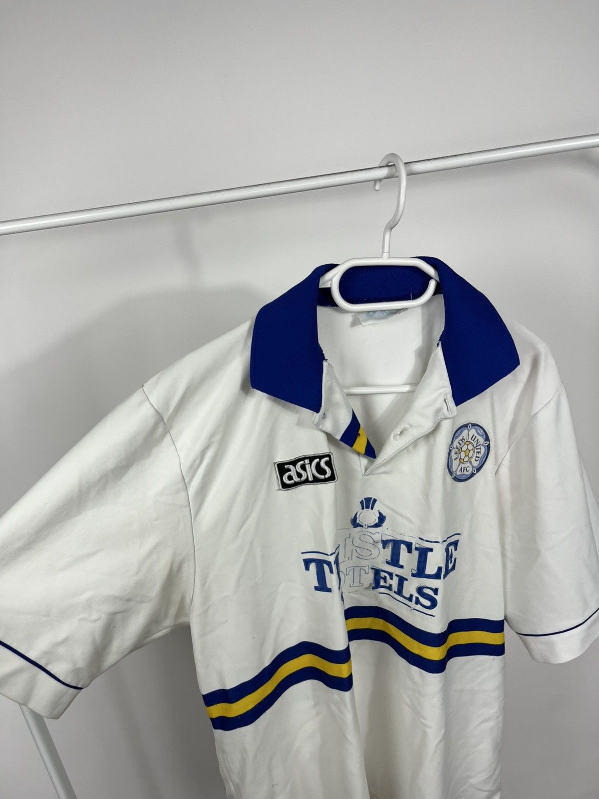 Asics Vintage Asics Leeds United AFC Football Shirt XL Made in UK Size US XL / EU 56 / 4 - 3 Thumbnail