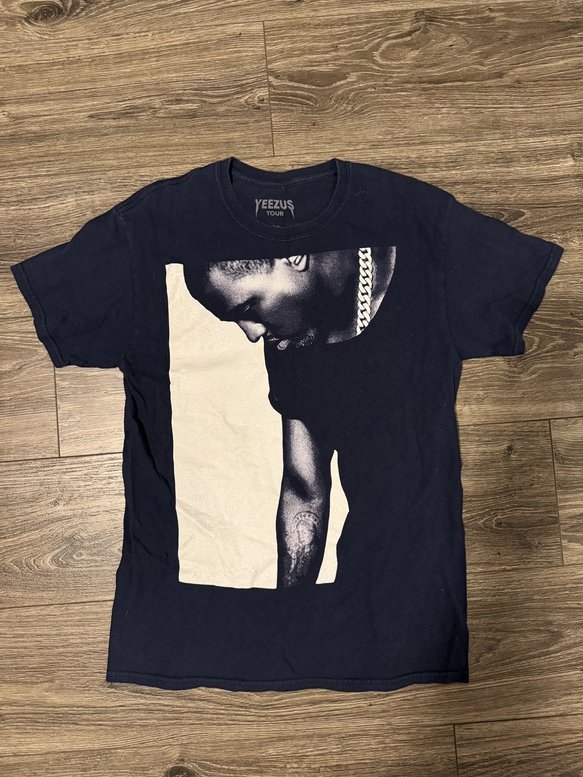 Kanye West × Vintage Kanye West Yeezys Tour Shirt Size US M / EU 48-50 / 2 - 1 Thumbnail