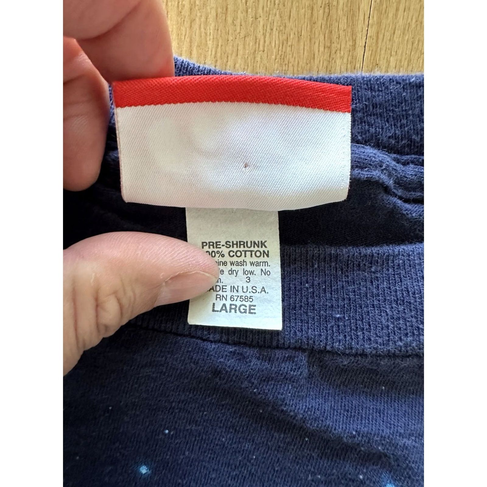 Vintage VINTAGE Coca-Cola Polar Bear Shirt 90s Graphic Print Crew Neck Short Sleeve Navy Blue M Mens Size US M / EU 48-50 / 2 - 6 Thumbnail