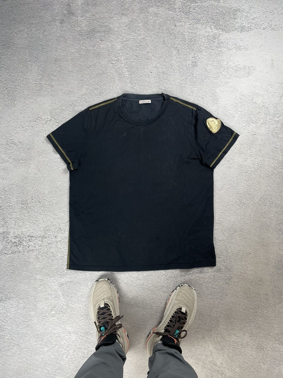 image of Moncler Big Gold Logo Black T Shirt Y2K, Men's (Size Medium)