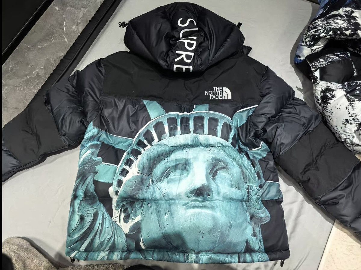 The North Face Supreme tnf north statue of liberty baltoro nuptse Jacket Size US S / EU 44-46 / 1 - 2 Thumbnail