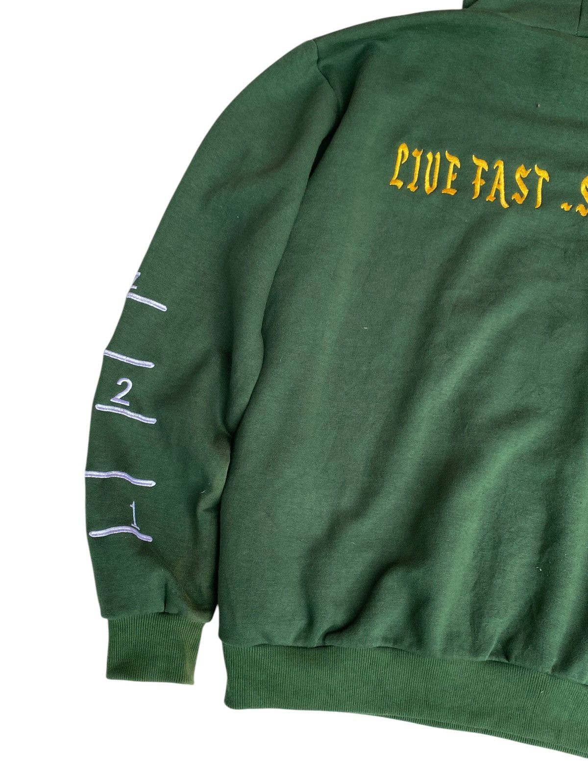 Vintage Vtg 2 Liter Taliban Hoodie Green Size US XL / EU 56 / 4 - 5 Thumbnail
