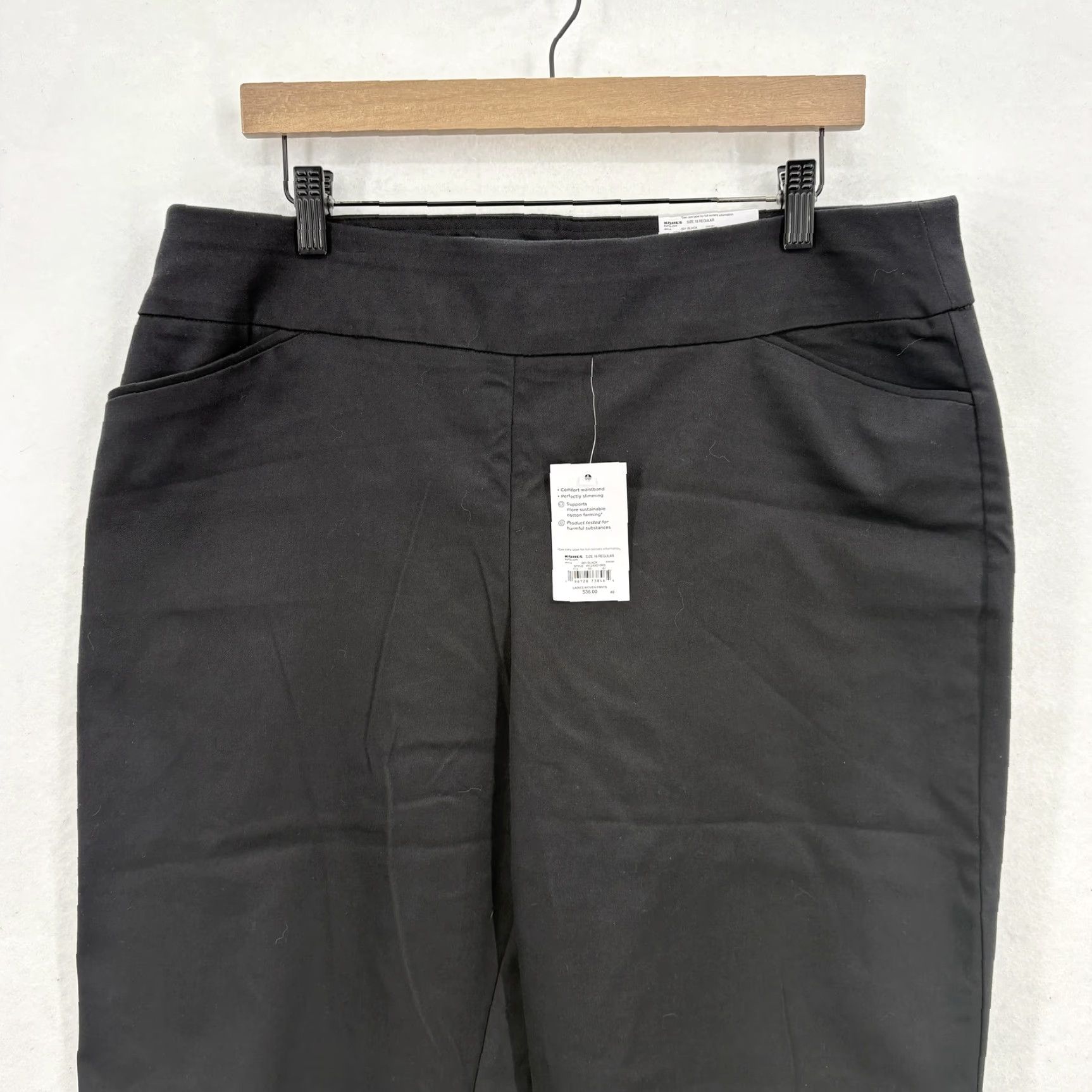 Croft & Barrow Croft & Barrow Capri Pants Womens 16 Black Effortless Stretch Mid Rise Casual Size 38" / US 16 / IT 52 - 2 Thumbnail