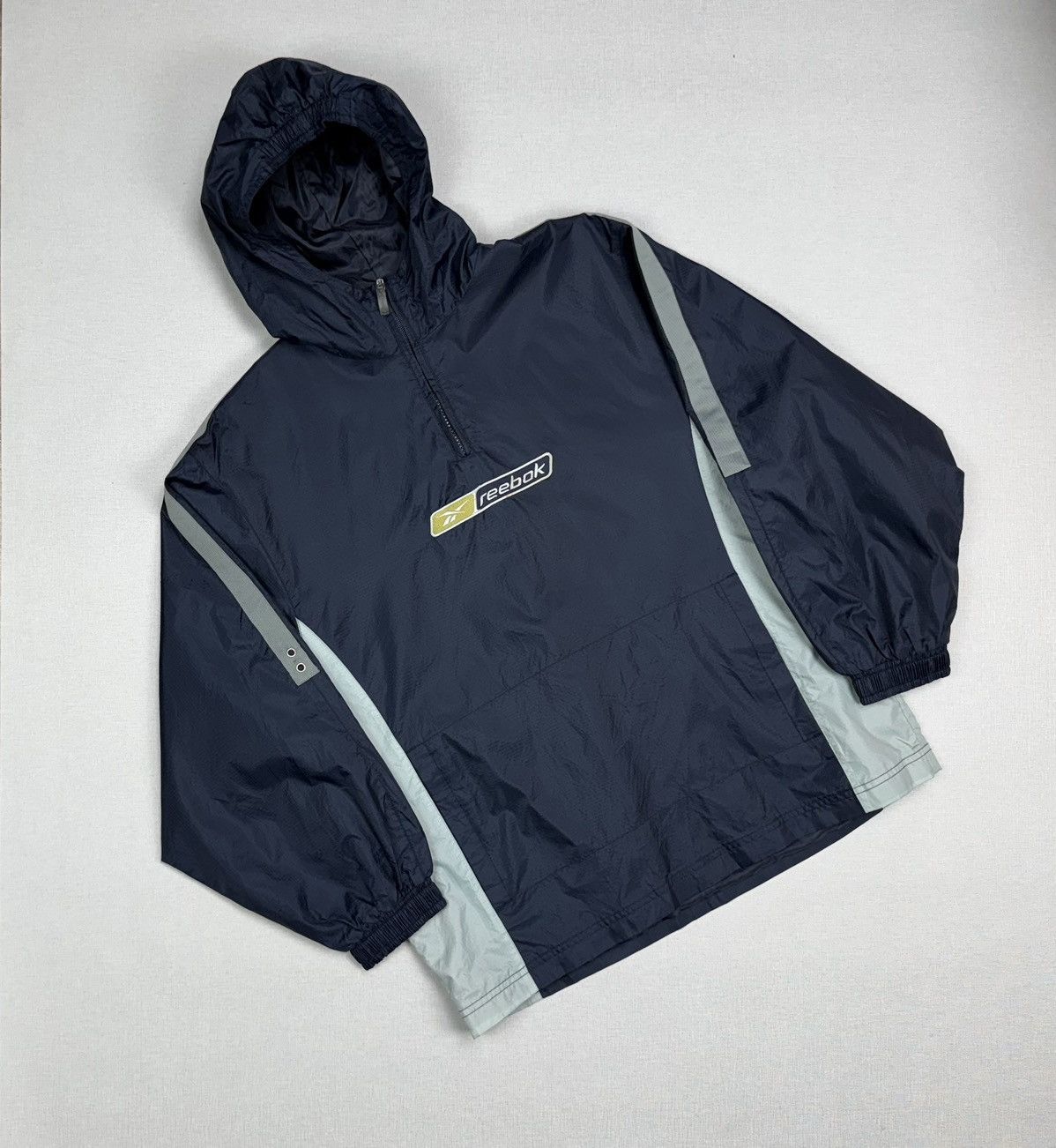 Reebok × Vintage Men’s Vintage Reebok Waterproof Anorak Jacket size S Size US S / EU 44-46 / 1 - 1 Thumbnail
