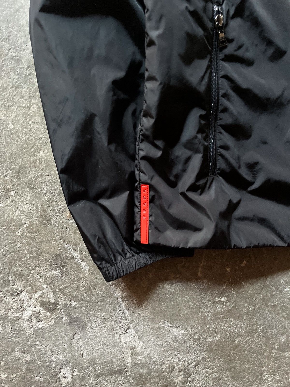 Prada Prada goretex double layer parka Size US L / EU 52-54 / 3 - 9 Thumbnail