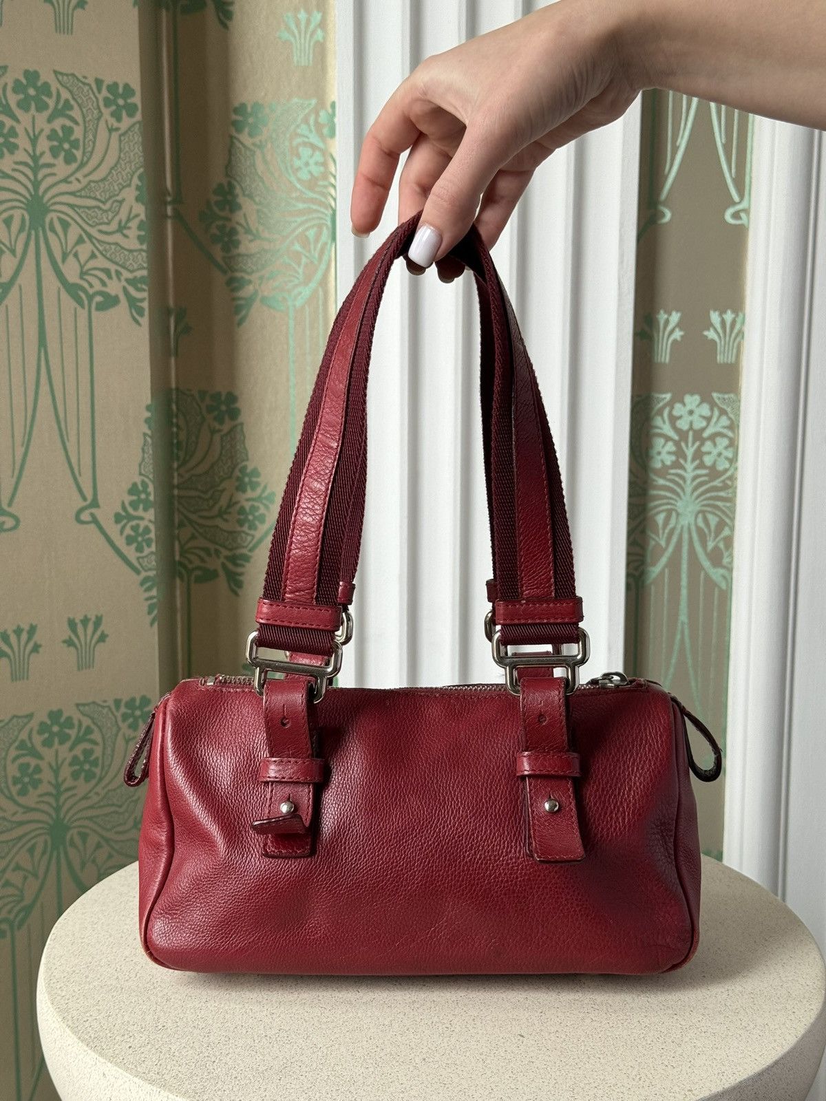 Yves Saint Laurent Yves Saint Laurent Small Studded Boston Red Shoulder Bag Size ONE SIZE - 7 Thumbnail