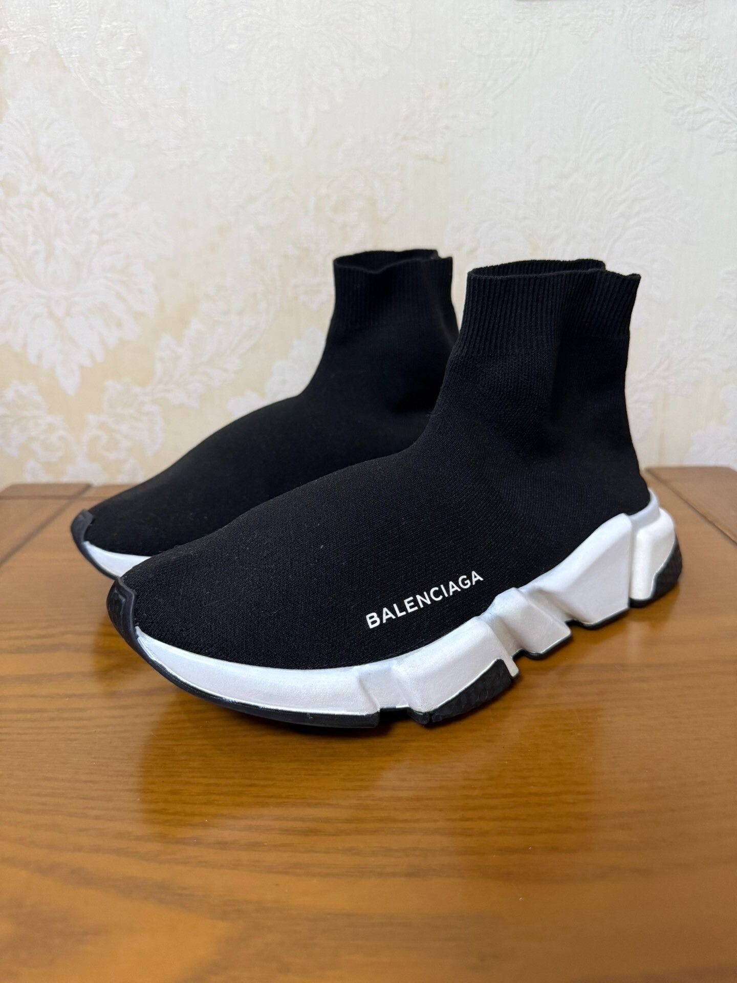 Balenciaga Balenciaga Sock Shoes Size 38 Size US 7 / IT 37 - 1 Thumbnail