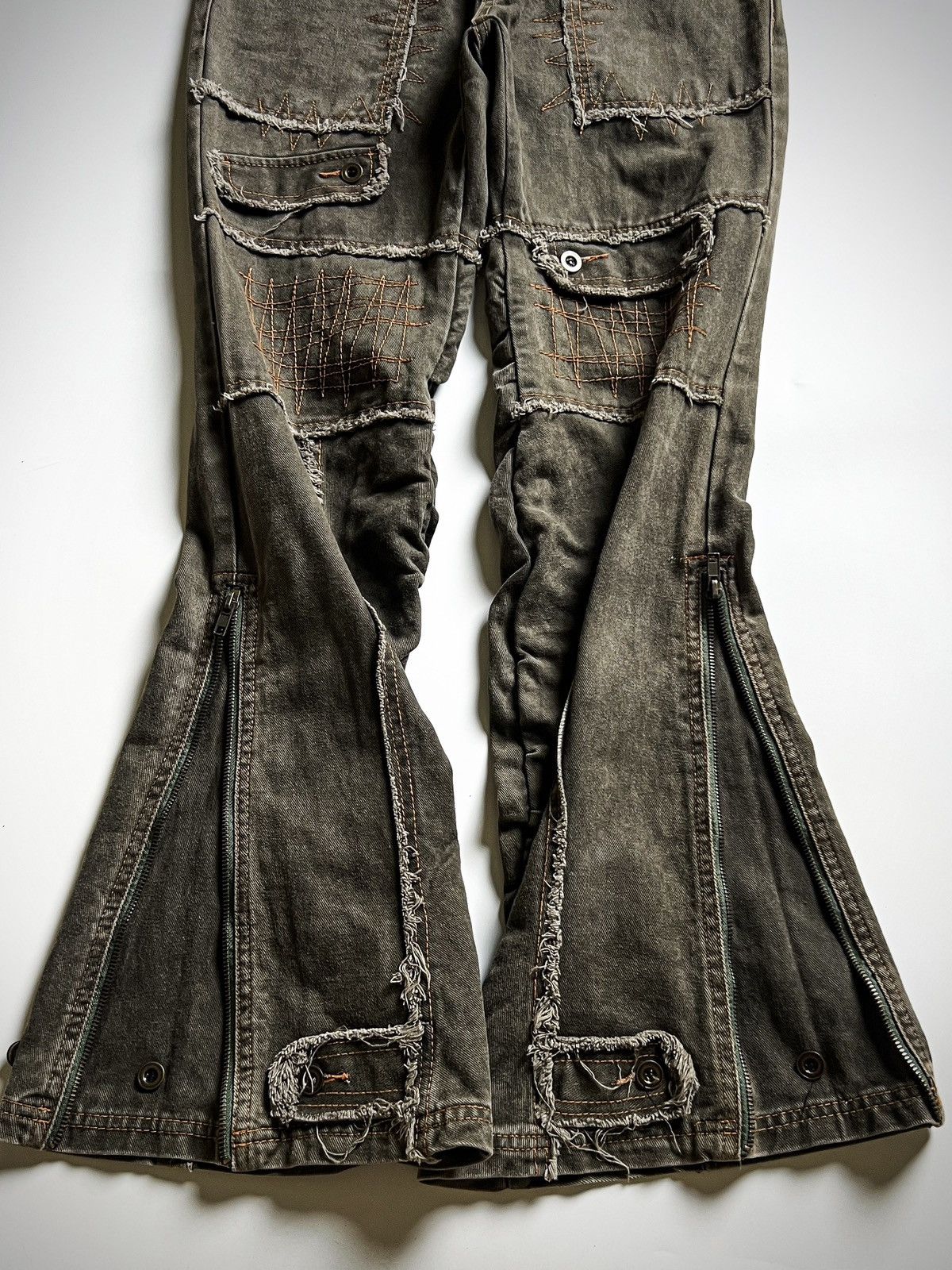 Japanese Brand Algonquins Visual Kei Mohawk Skeleton Distressed Flare Jeans Size US 31 - 9 Thumbnail