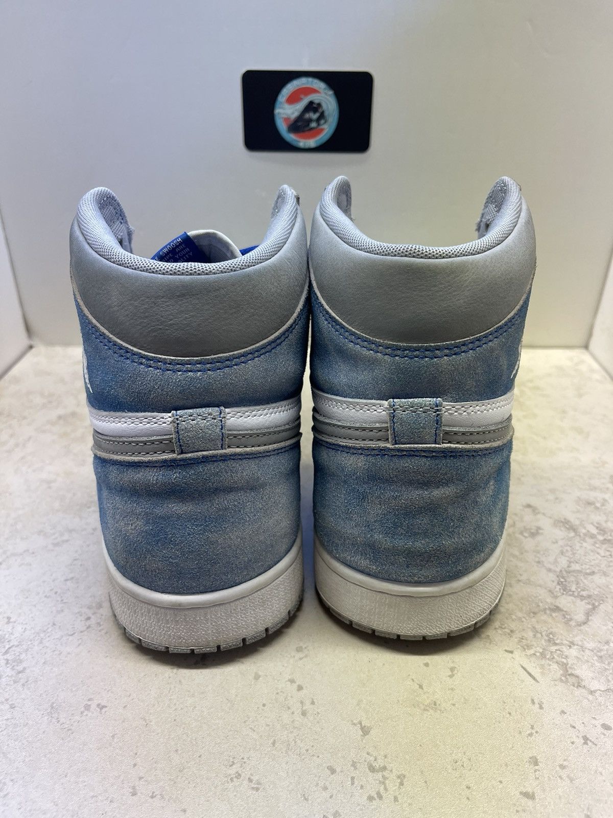 Jordan Brand Size 11.5 - Jordan 1 Retro OG High Hyper Royal 555088-402 Size US 11.5 / EU 44-45 - 6 Thumbnail