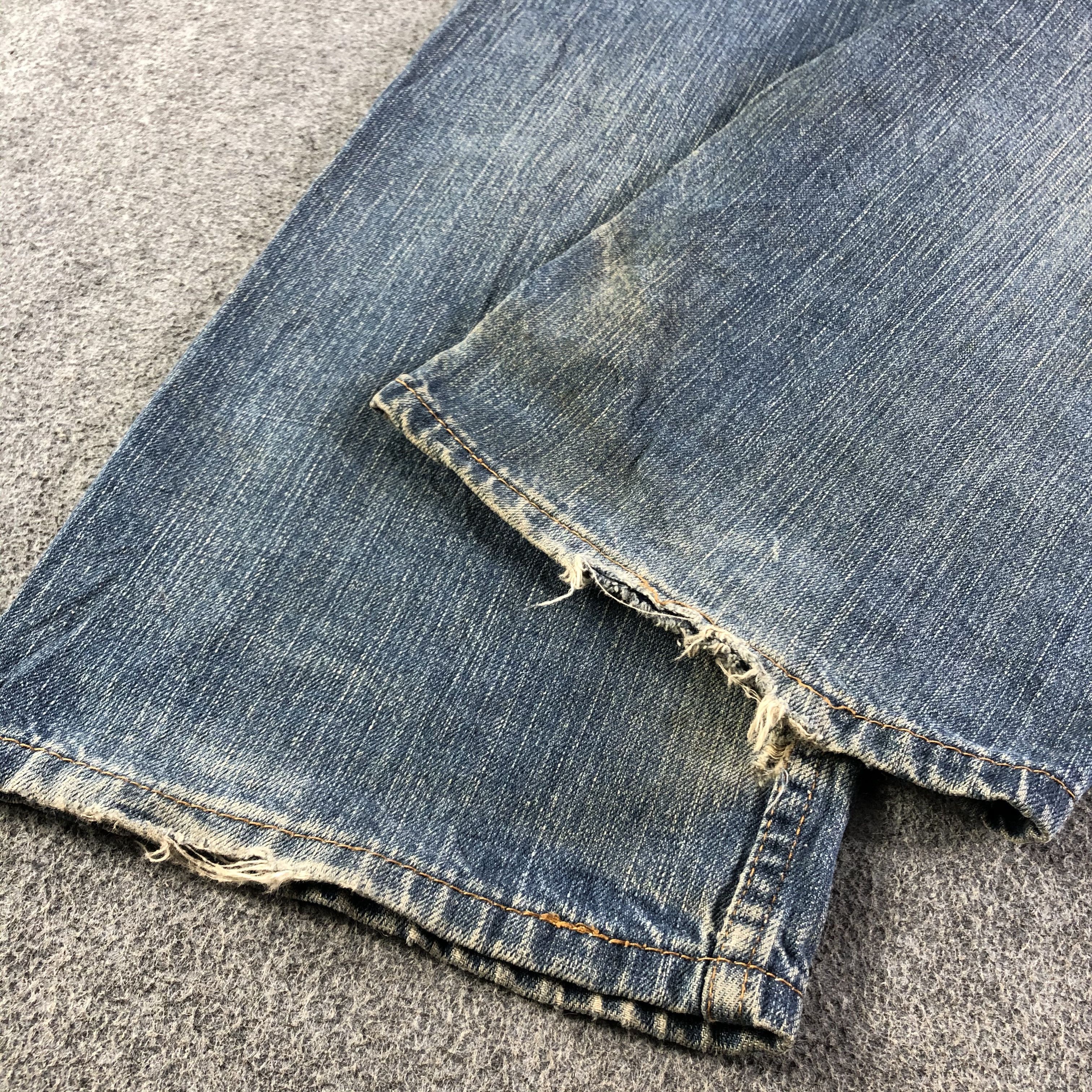 Levi's Vintage Blue Wash Levis 559 Jeans-J3139 Size US 39 - 6 Thumbnail