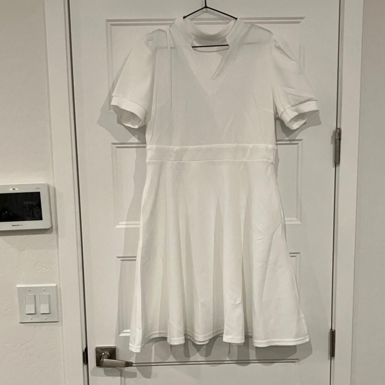 Other NIB Source Unknown White V‑Neck Short Sleeve Mini Dress Size XL / US 12-14 / IT 48-50 - 1 Thumbnail