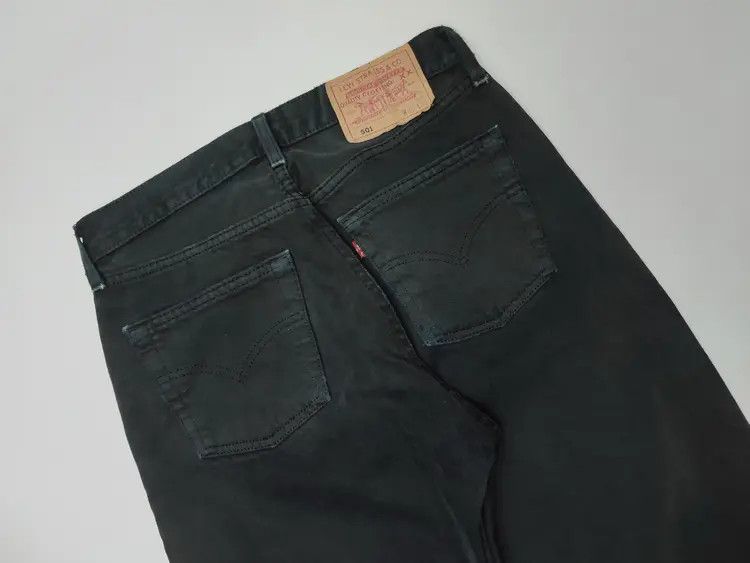 Levi's Vintage Levis 501 distressed jeans Size US 29 - 7 Thumbnail