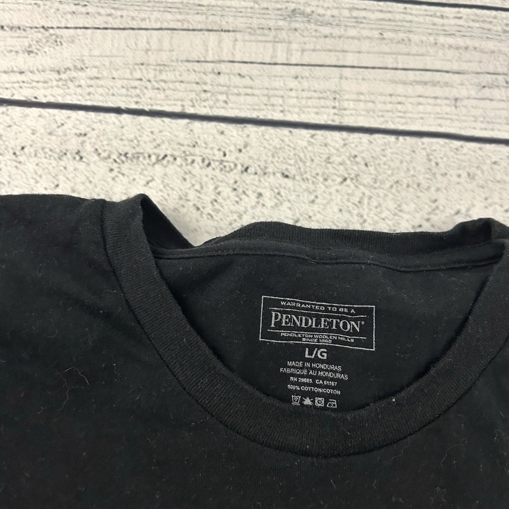 Pendleton Pendleton Short Sleeve T Shirt Men Large Black Size US L / EU 52-54 / 3 - 2 Thumbnail