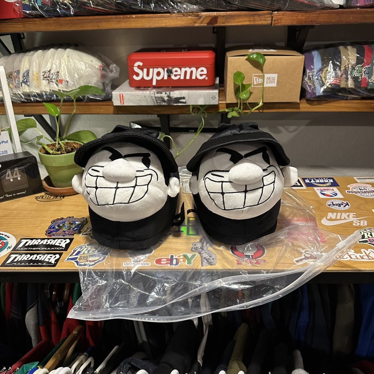 Fuck The Population Ftp Boris Slippers L/XL Size US 11 / EU 44 - 4 Thumbnail