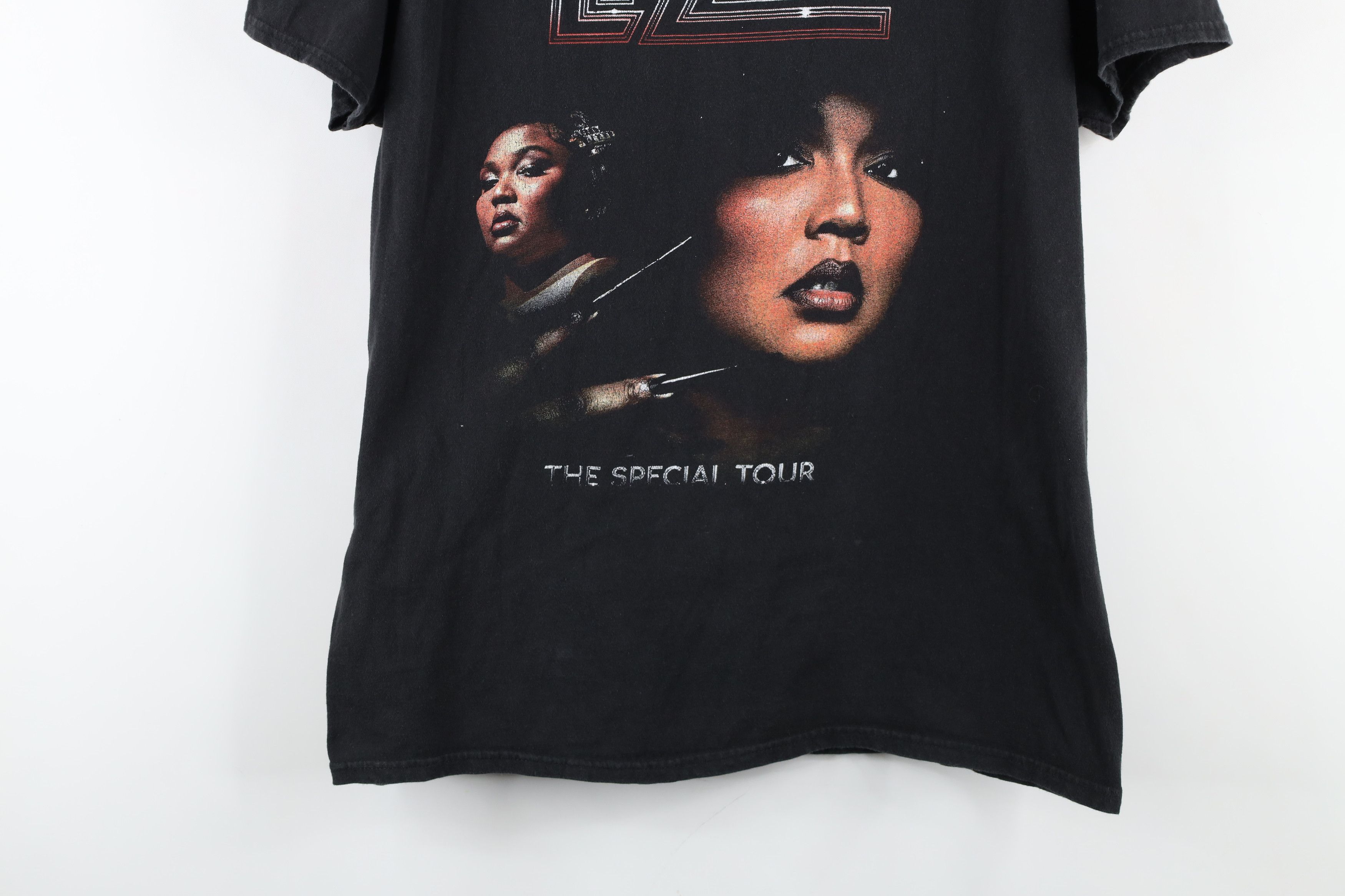 Vintage Y2K Streetwear The Special Tour Lizzo Band T-Shirt Black Size M / US 6-8 / IT 42-44 - 3 Thumbnail