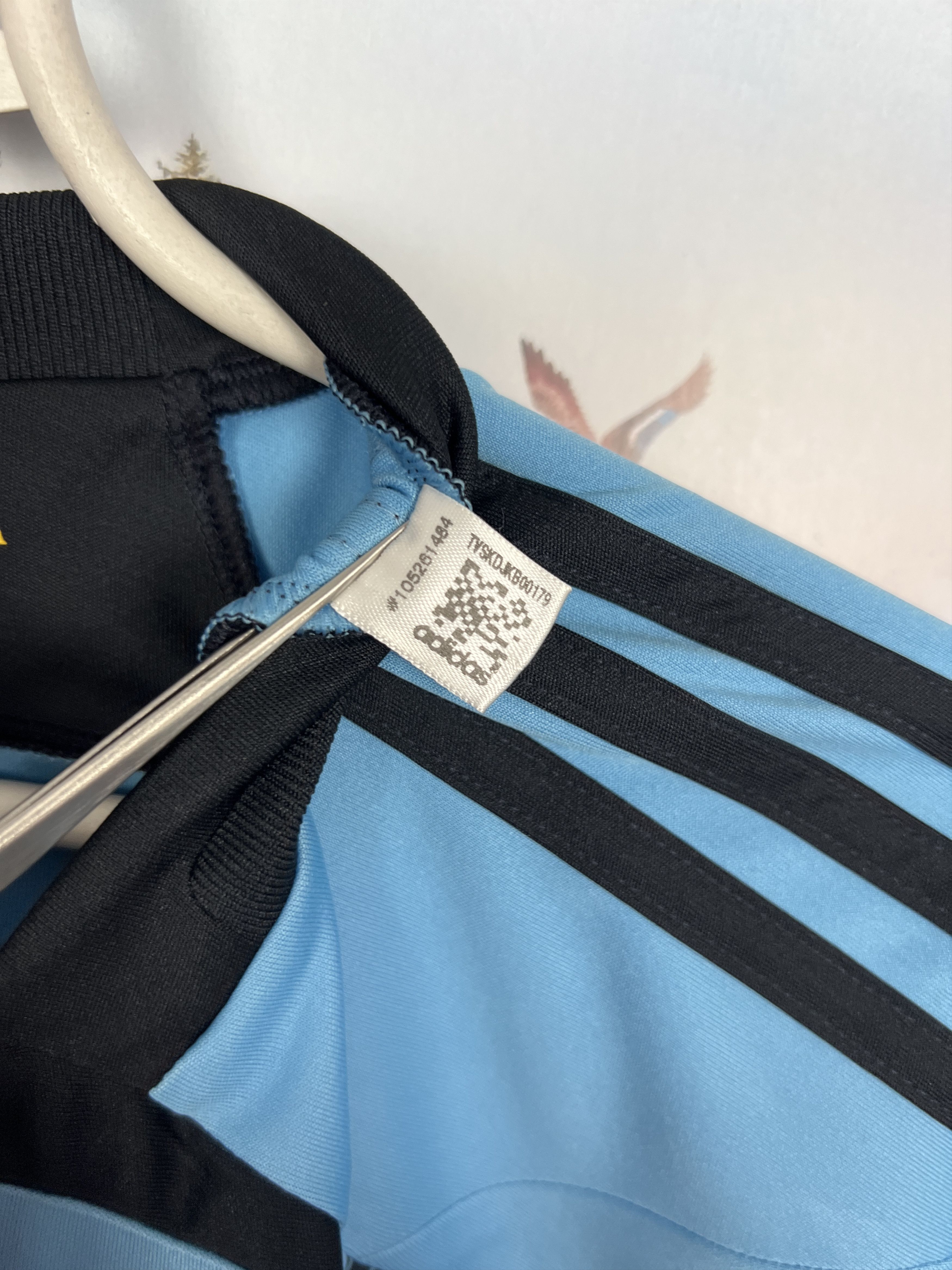 Adidas Spain football shirt 2012 Soccer Mata Jersey Mens Tee Hype Size US L / EU 52-54 / 3 - 12 Thumbnail