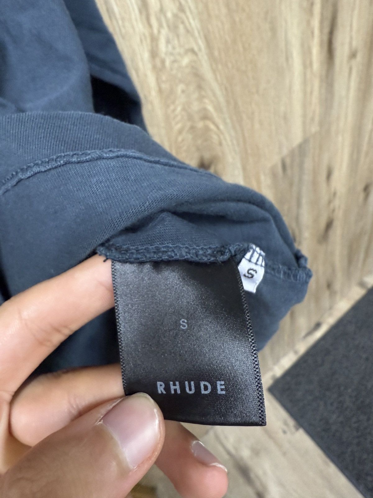 Rhude Rhude Sleeve Sleeve Shirt Size US S / EU 44-46 / 1 - 7 Thumbnail