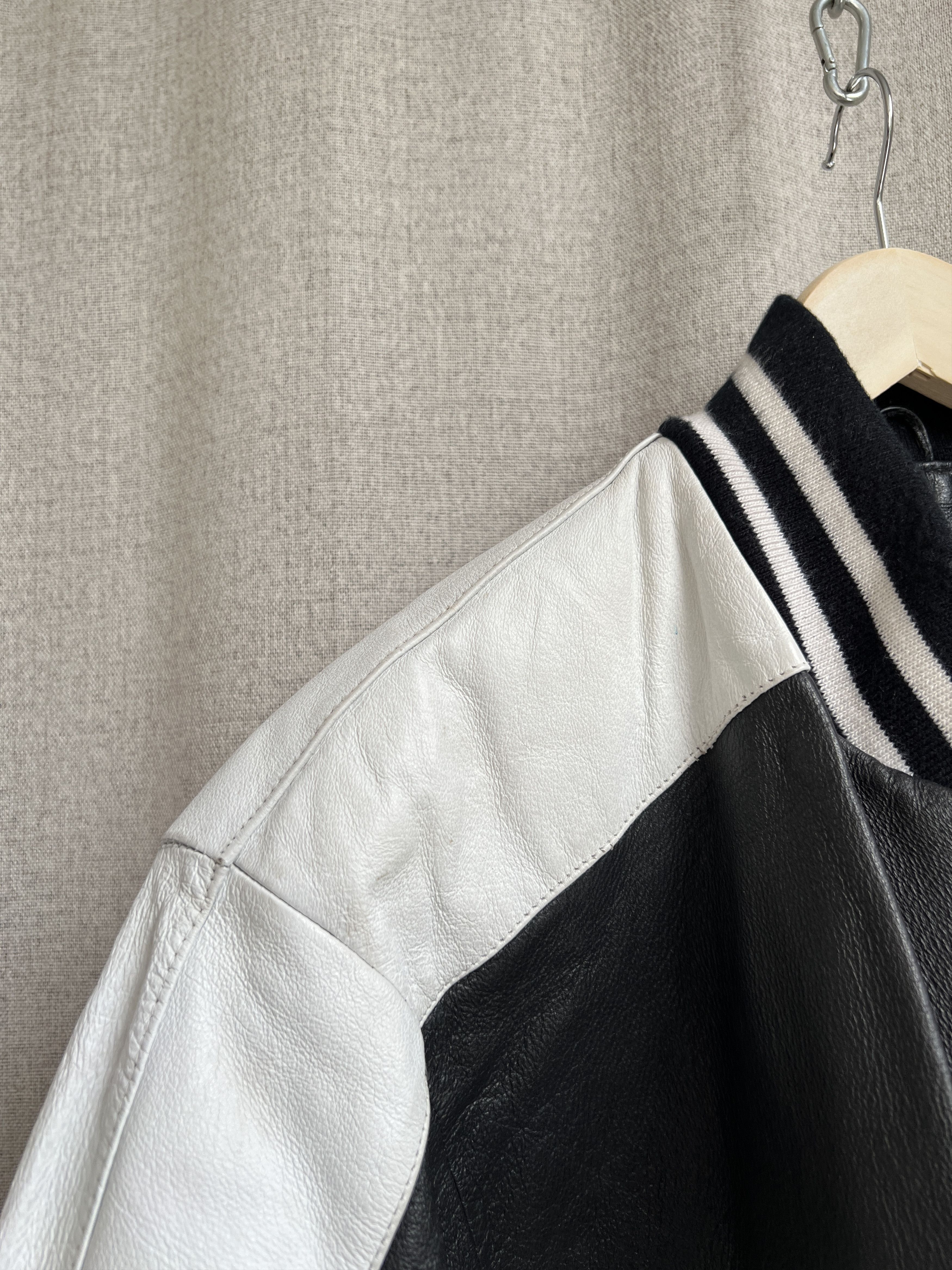 Japanese Brand Vintage Avant Garde Leather Bomber Moto Jacket Korea Size US S / EU 44-46 / 1 - 12 Thumbnail
