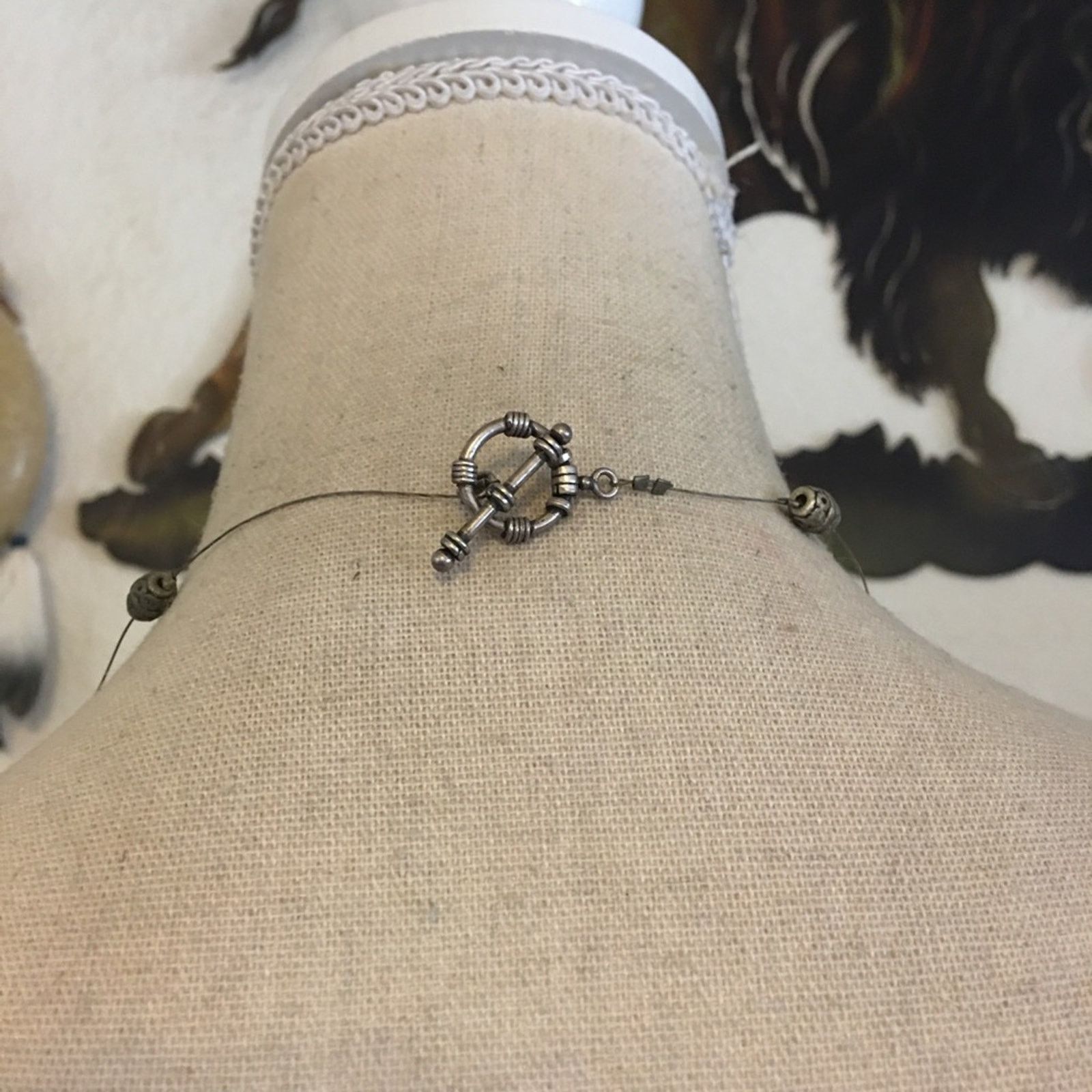 Jewelry Antique style bead silver tone wire necklace Size ONE SIZE - 5 Thumbnail