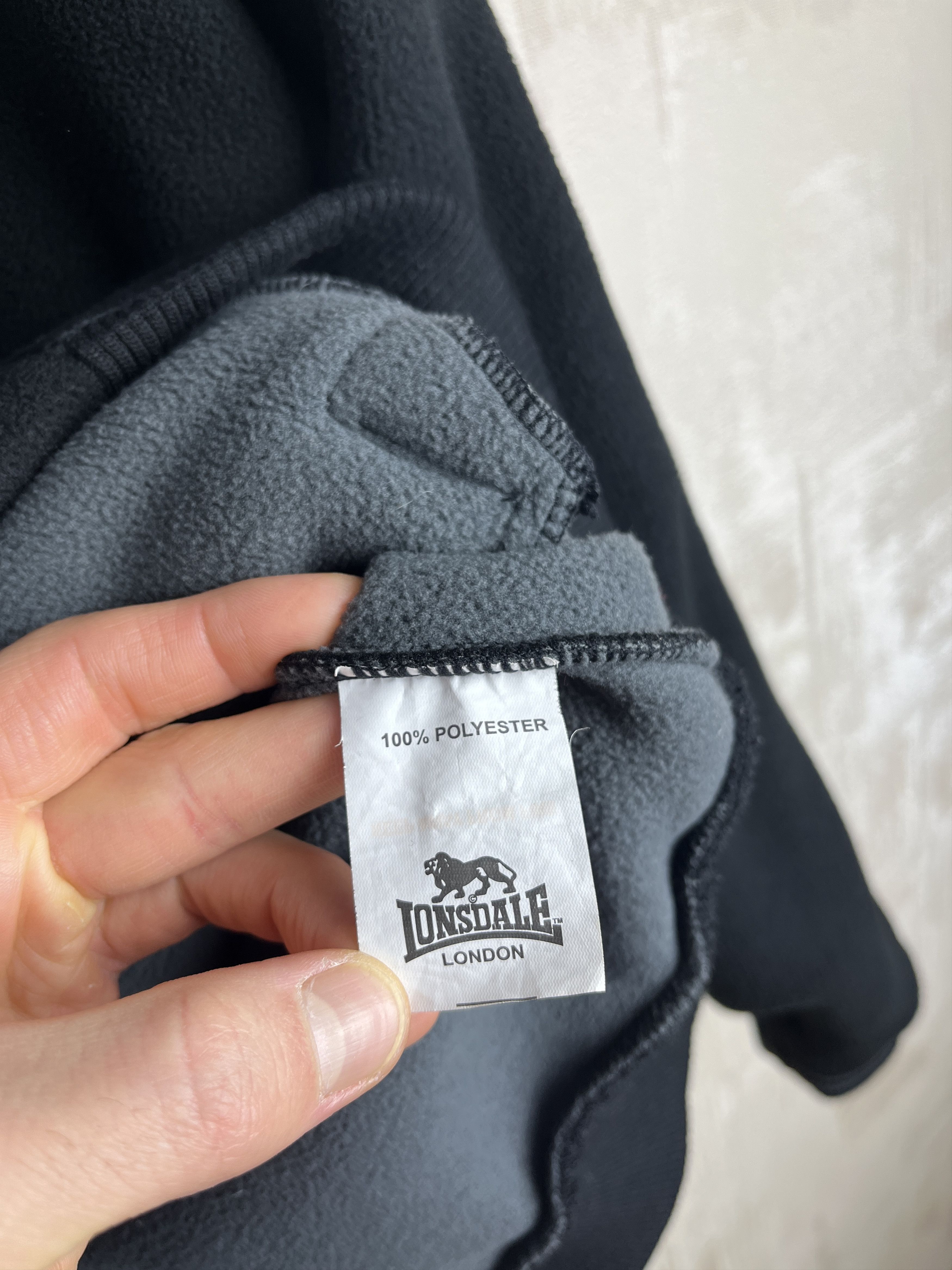 Lonsdale × Vintage Vintage Lonsdale 00s Big Logo Full Zip Fleece Jacket Size US L / EU 52-54 / 3 - 12 Thumbnail