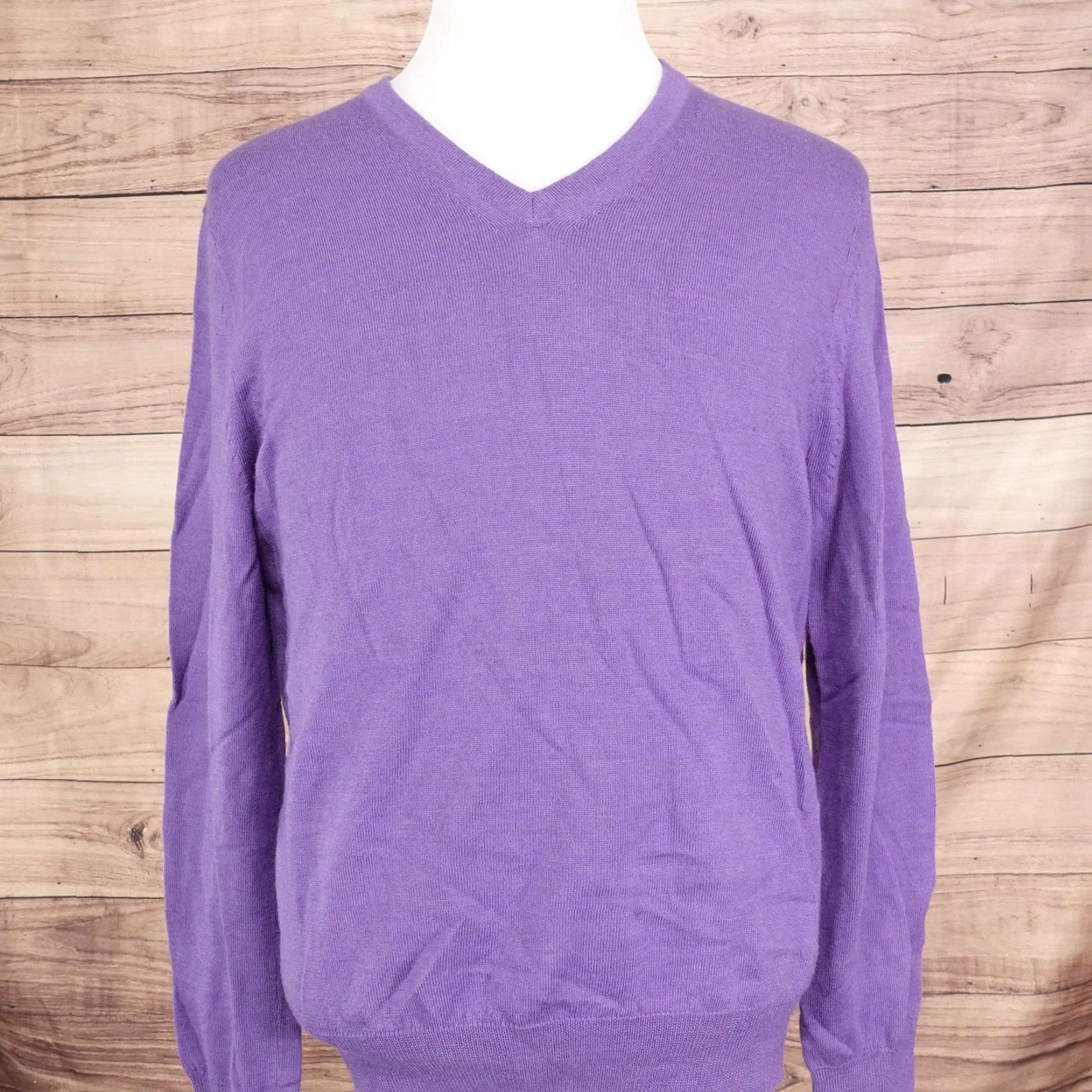 Express VINTAGE? No. The item is Express Mens Large Purple Italian Merino Wool V-Neck Pullover Fine Knit Sweater Size US L / EU 52-54 / 3 - 3 Thumbnail
