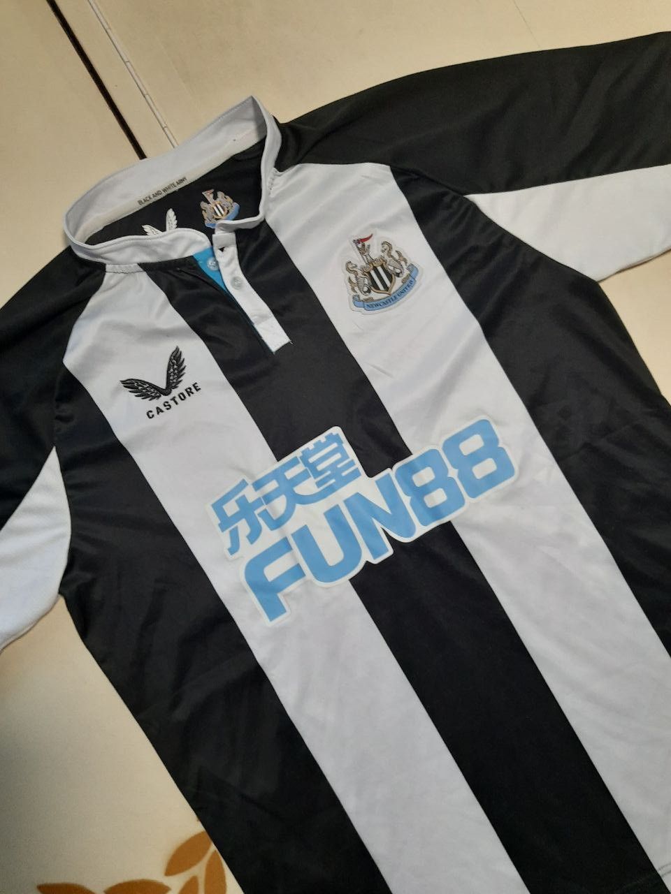Other Gastore Newcastle United Jersey 2021-2022 Size US L / EU 52-54 / 3 - 3 Thumbnail