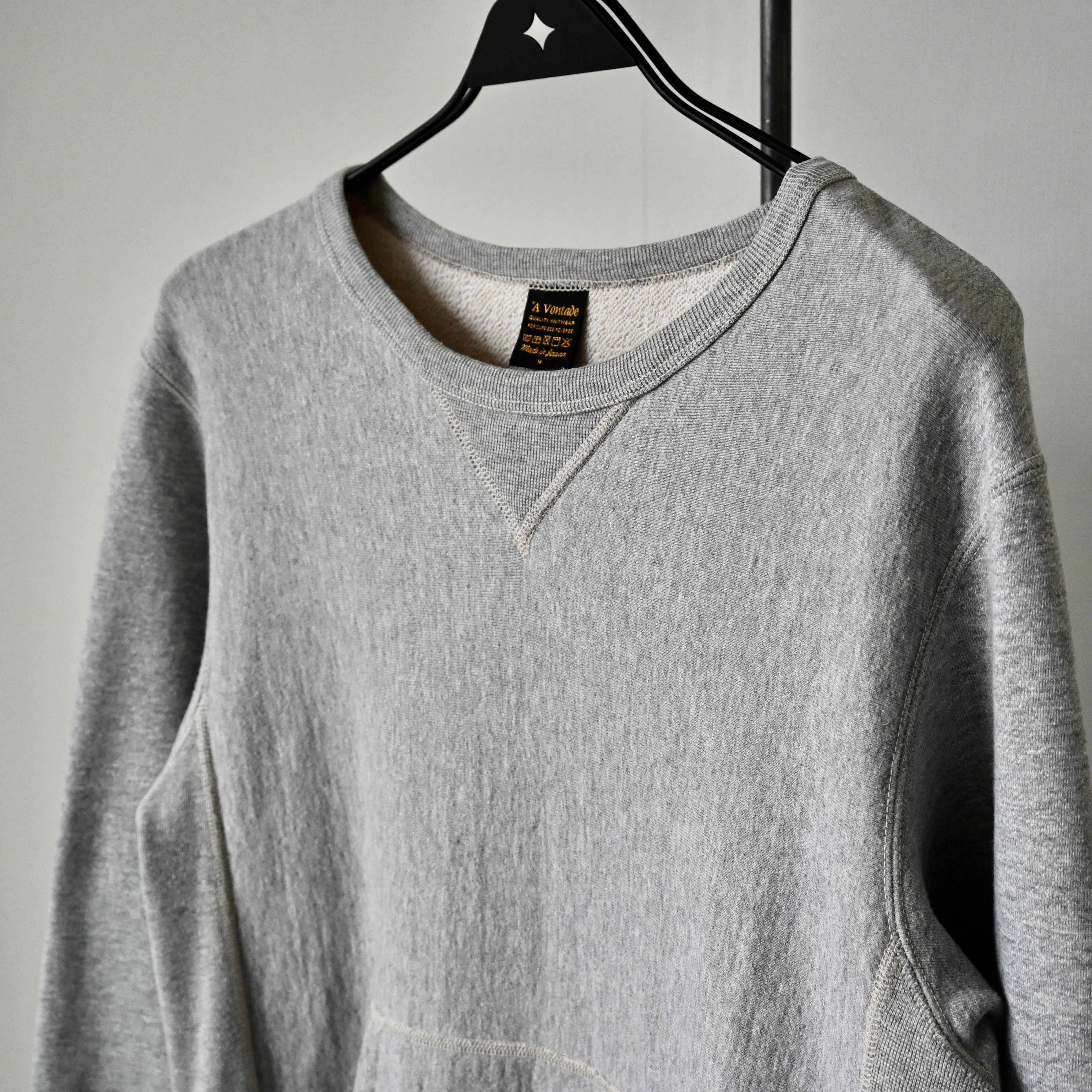 *A VONTADE A Vontade all cotton sweatshirt with pocket, made in Japan Size US M / EU 48-50 / 2 - 4 Thumbnail