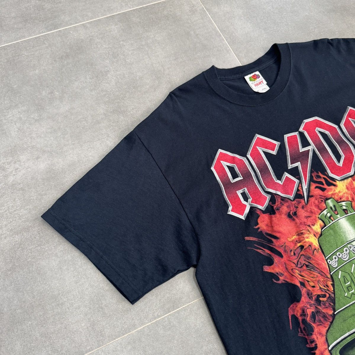 AC/DC Vintage AC/DC Hells Bells Rock Band Tee T-Shirt Size XL Size US XL / EU 56 / 4 - 3 Thumbnail