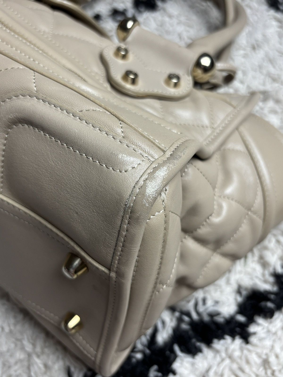 Burberry Burberry Leather Quilted Manor Bag Shoulder Vintage Luxury Size ONE SIZE - 14 Thumbnail