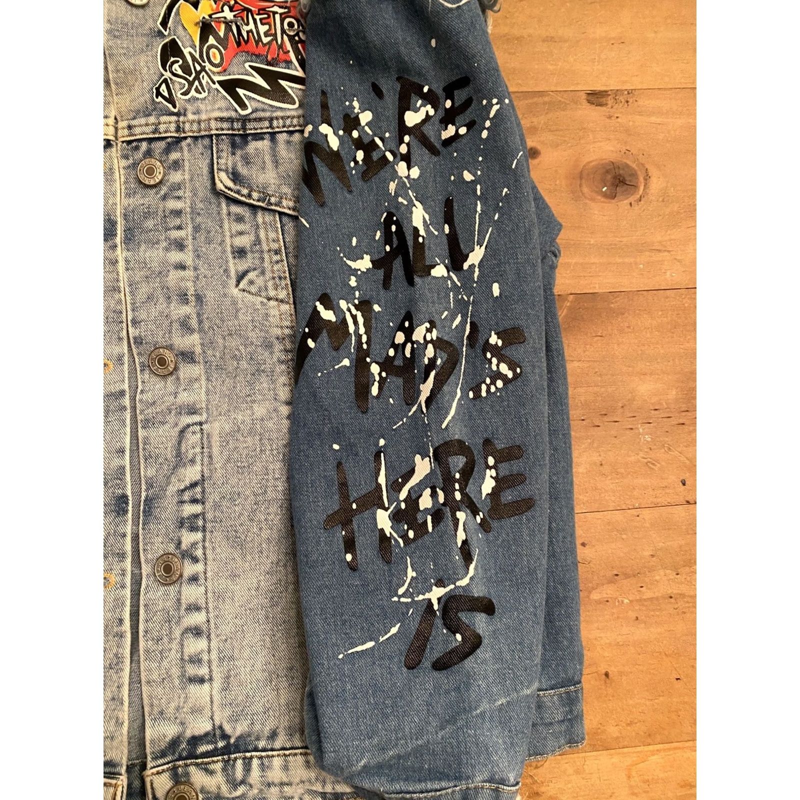 Denime VINTAGE Custom Hard Rock Cafe Bad Girl Vog Paris Catwoman Denim Jean Jacket L Blue Two Tone Women Mens? Size 36" / US 14 / IT 50 - 3 Thumbnail