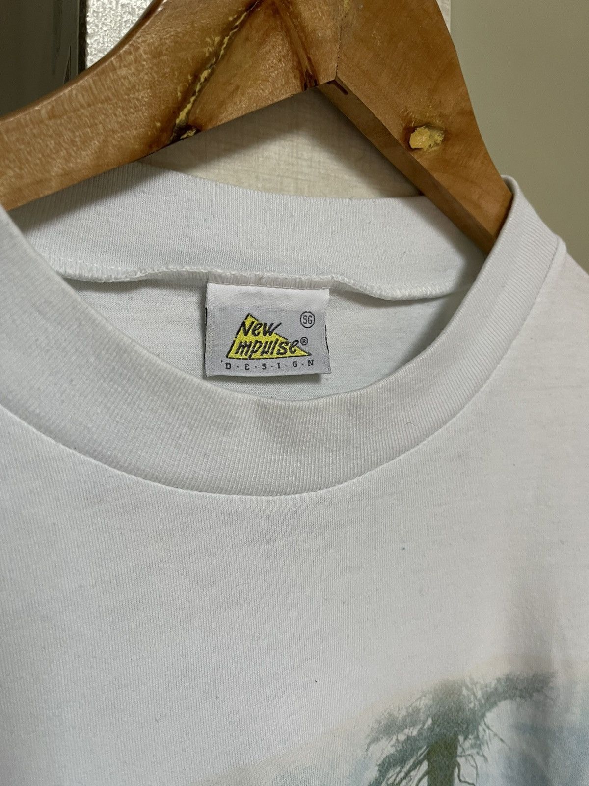 Vintage Vintage Chuck DeHaan “Escape” painting art t shirt 1992 Size US XL / EU 56 / 4 - 3 Thumbnail