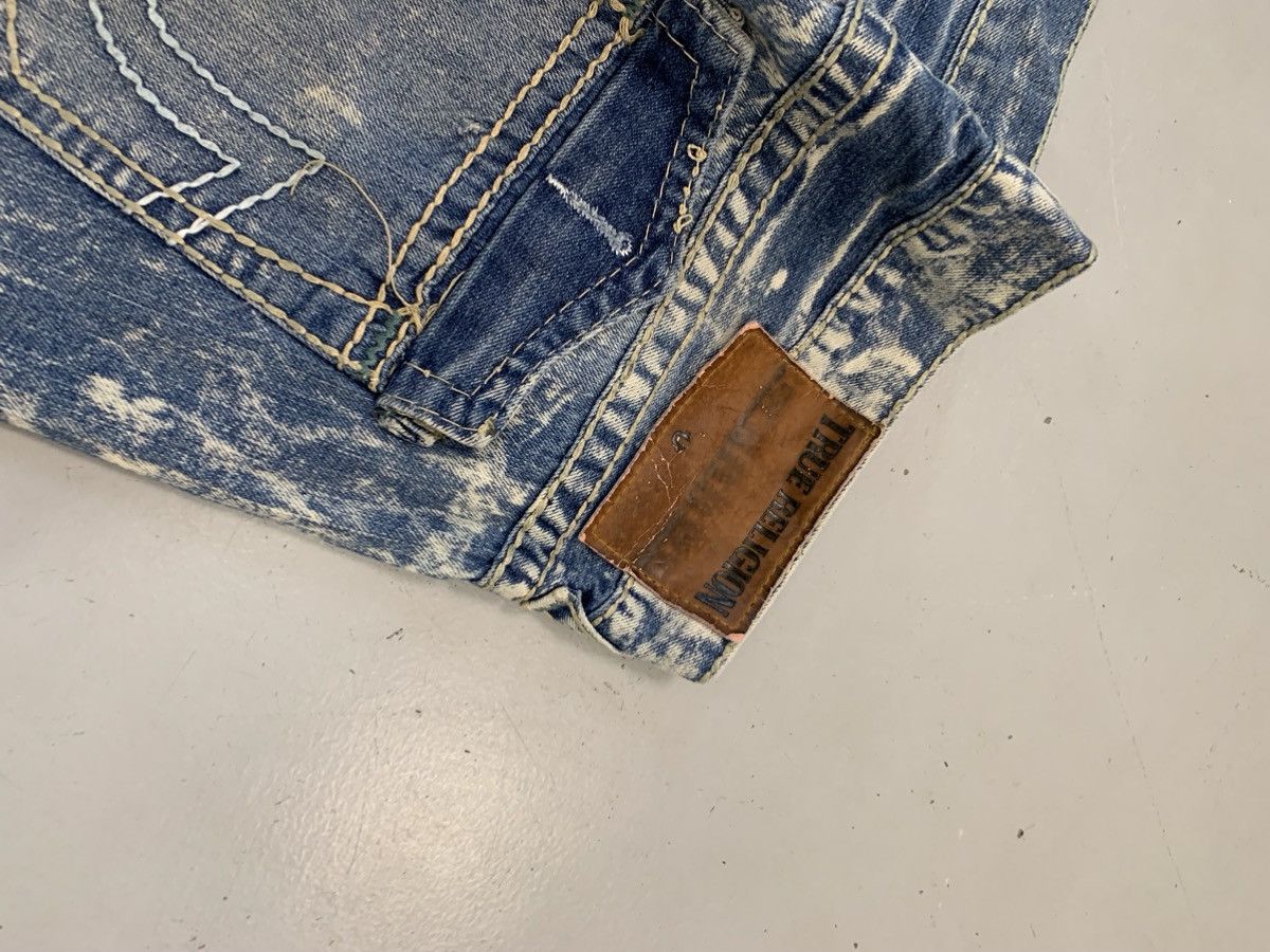 True Religion Vintage true religion thread embroidered straight denim Size US 36 / EU 52 - 4 Thumbnail