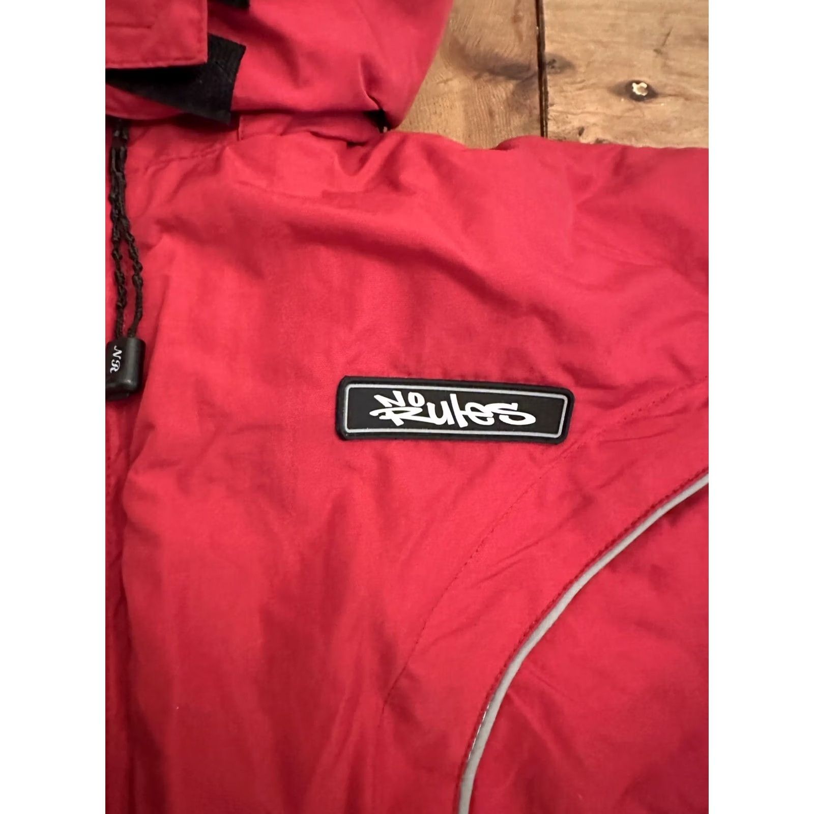 Vintage VINTAGE No Rules Snow Jacket S Teens Red White 90s Y2K Nylon Rain Coat Snowboard Skate Mens Womens Boys Girls Size US S / EU 44-46 / 1 - 4 Thumbnail