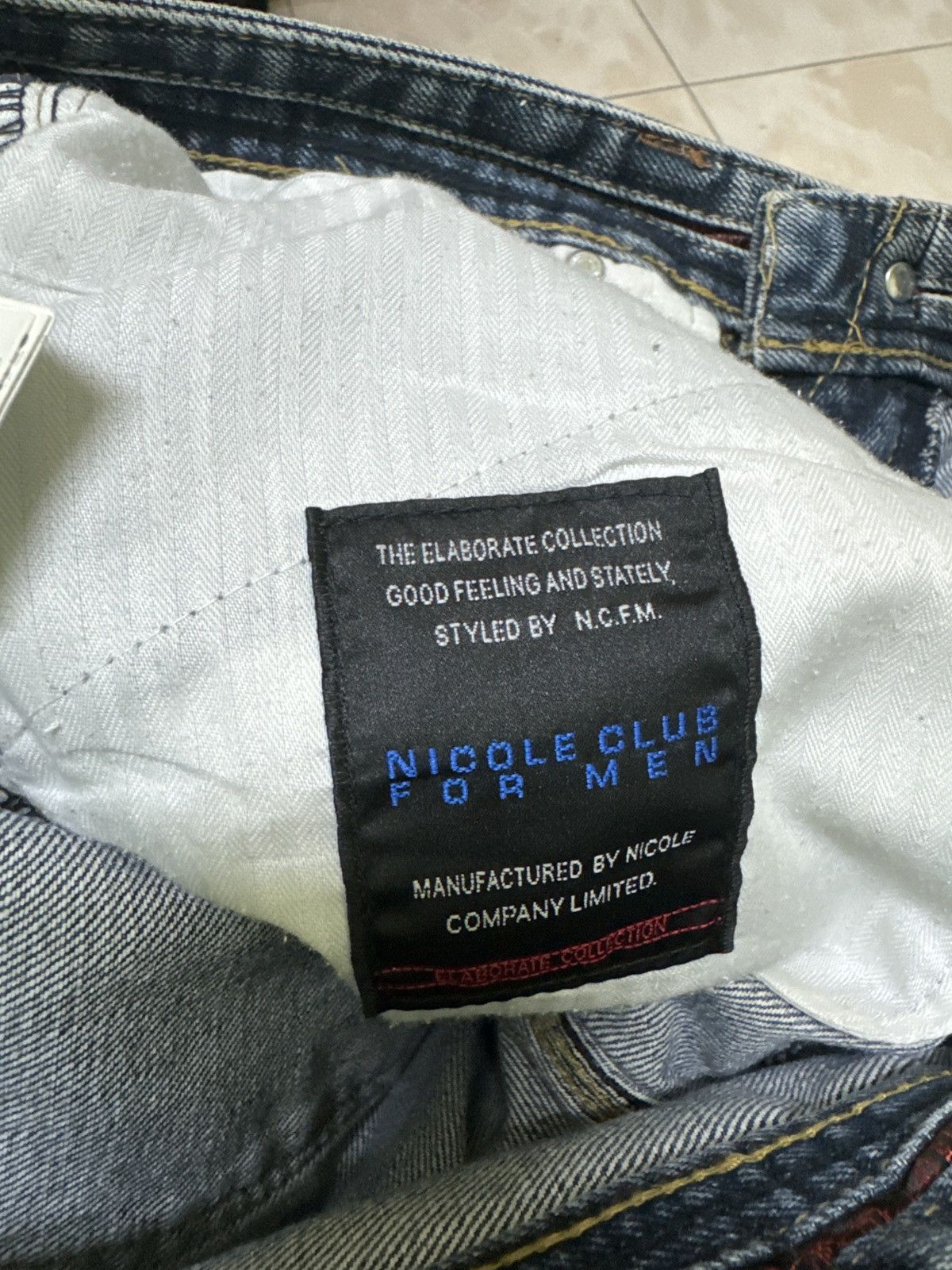 If Six Was Nine × Le Grande Bleu (L.G.B.) × Nicole Club FLARE NICOLE CLUB FOR MEN MUD WASH BOOT CUT DENIM Size US 30 / EU 46 - 17 Thumbnail