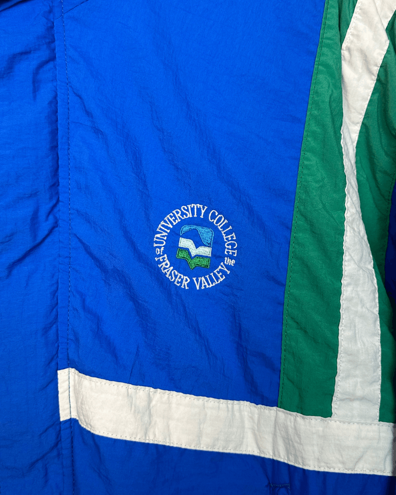Vintage Vintage University of Fraser Valley Cascades Soccer Jacket L Size US L / EU 52-54 / 3 - 6 Thumbnail