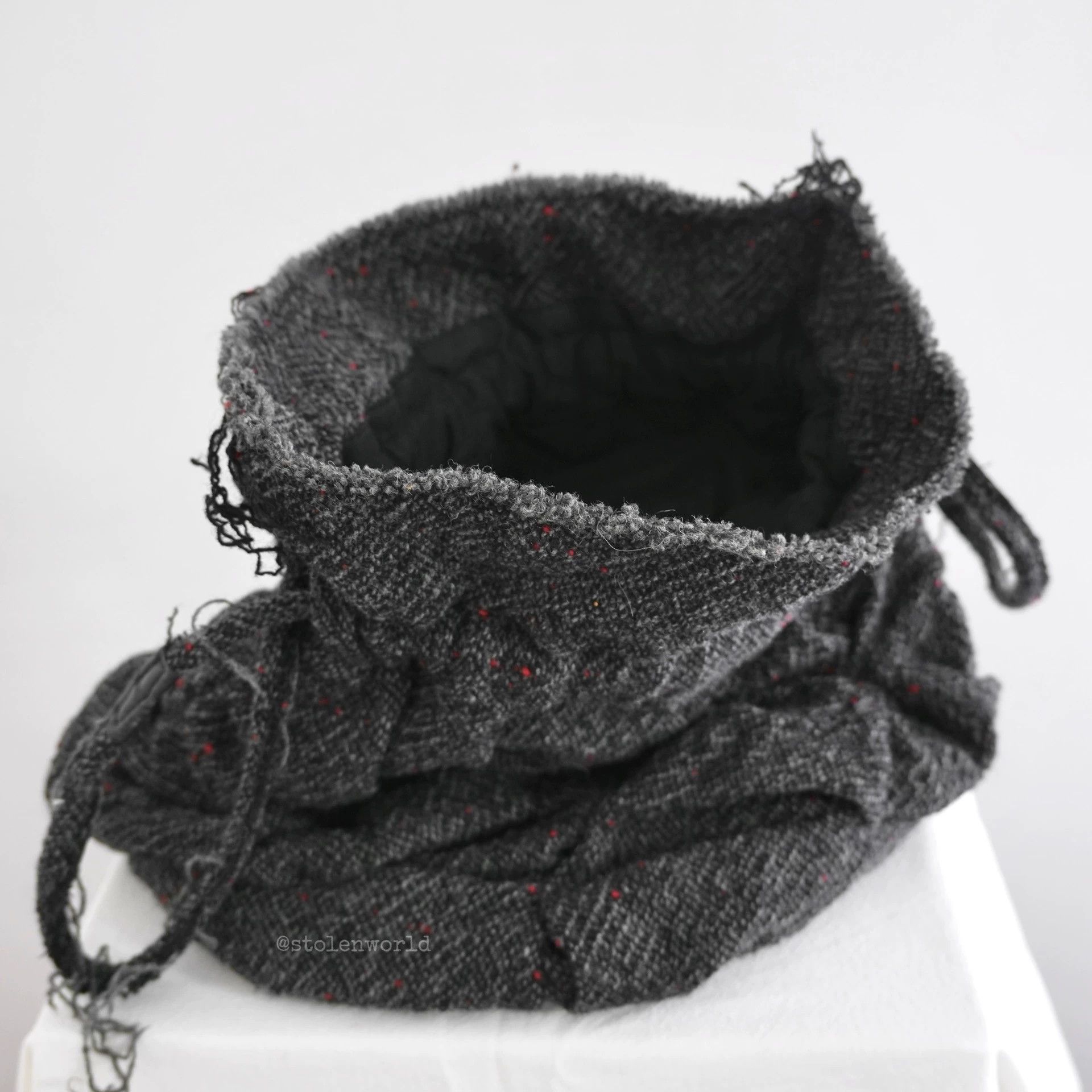 Junya Watanabe Junya Watanabe Wool Wrinkled Drawstring Round Bag Size ONE SIZE - 3 Thumbnail