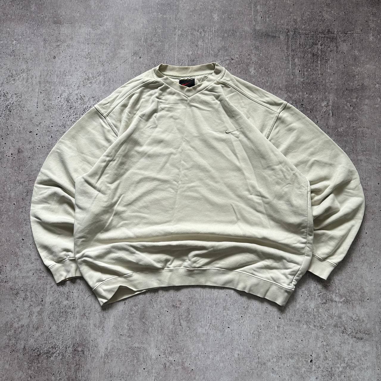 Nike Nike y2k Vintage Boxy Baggy Blank Sweatshirt Size US XXL / EU 58 / 5 - 1 Thumbnail