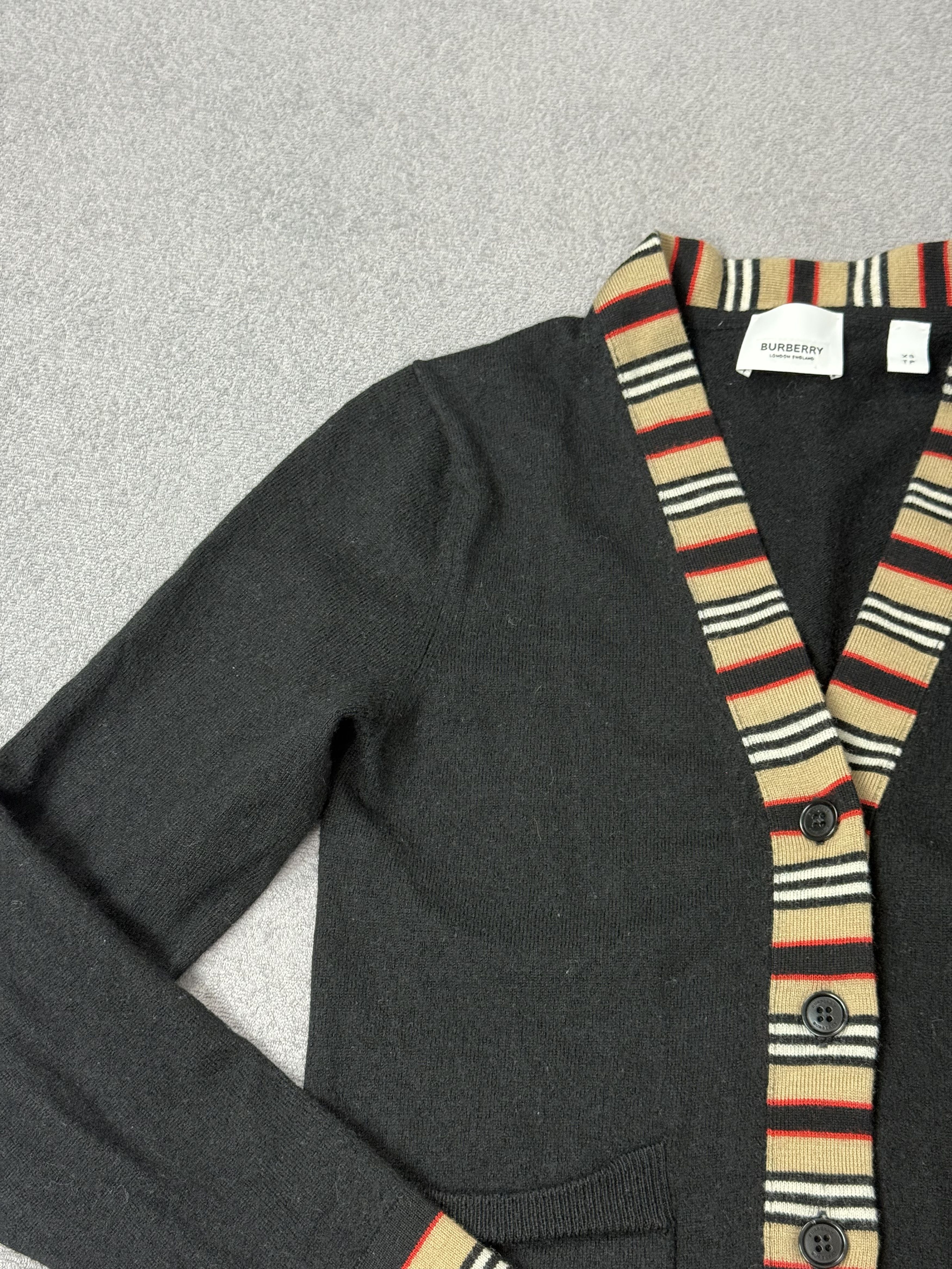 Burberry Black Burberry Wool Sweater XS Size XS / US 0-2 / IT 36-38 - 2 Thumbnail