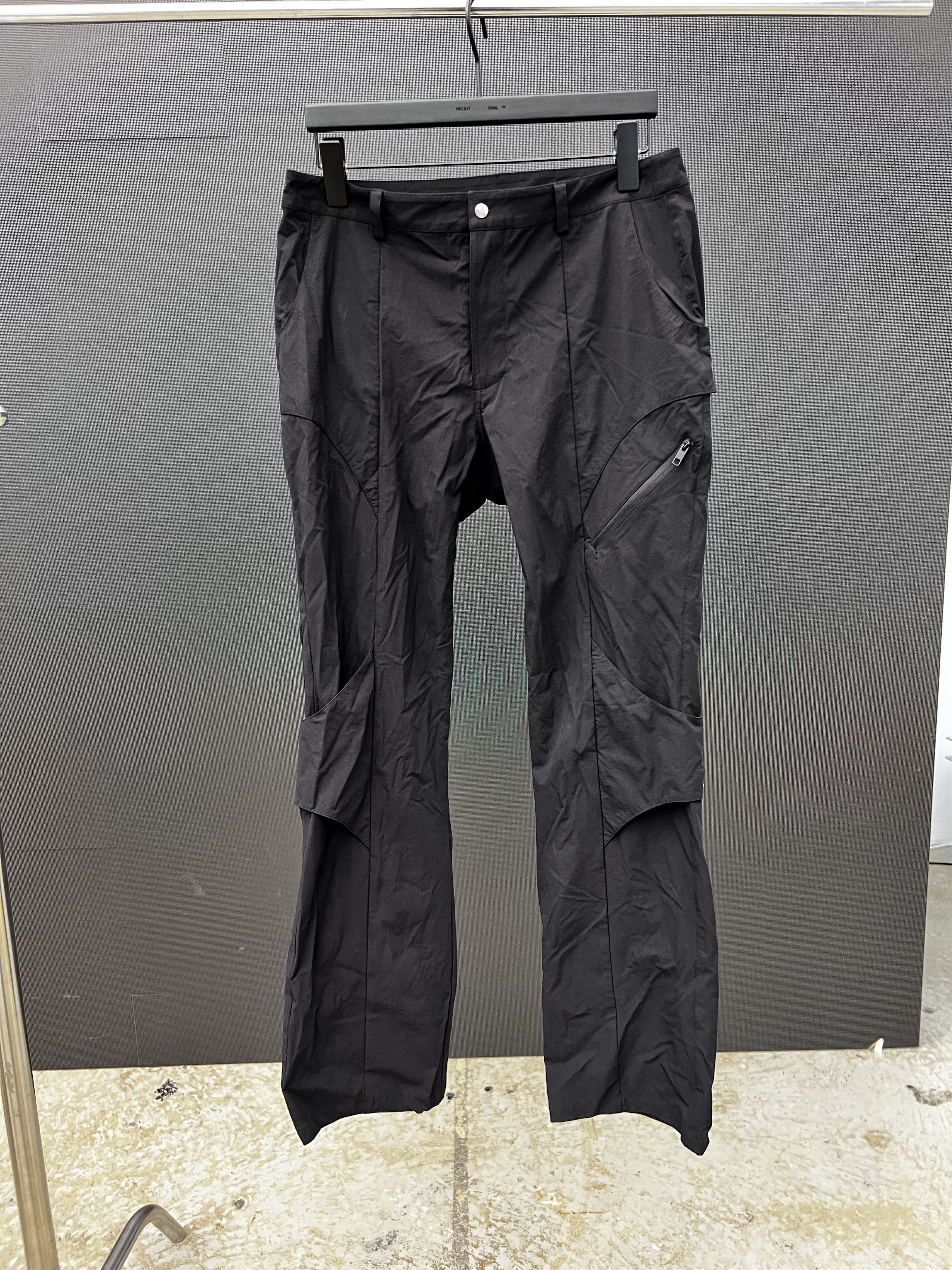 Heliot Emil TECH PANTS WITH RUPPER STRAP Size US 32 / EU 48 - 1 Thumbnail