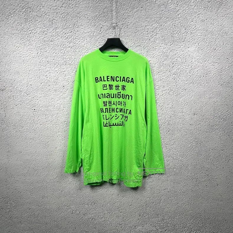 Balenciaga Balenciaga Neon apple green seven-country language logo lo Size US M / EU 48-50 / 2 - 1 Thumbnail