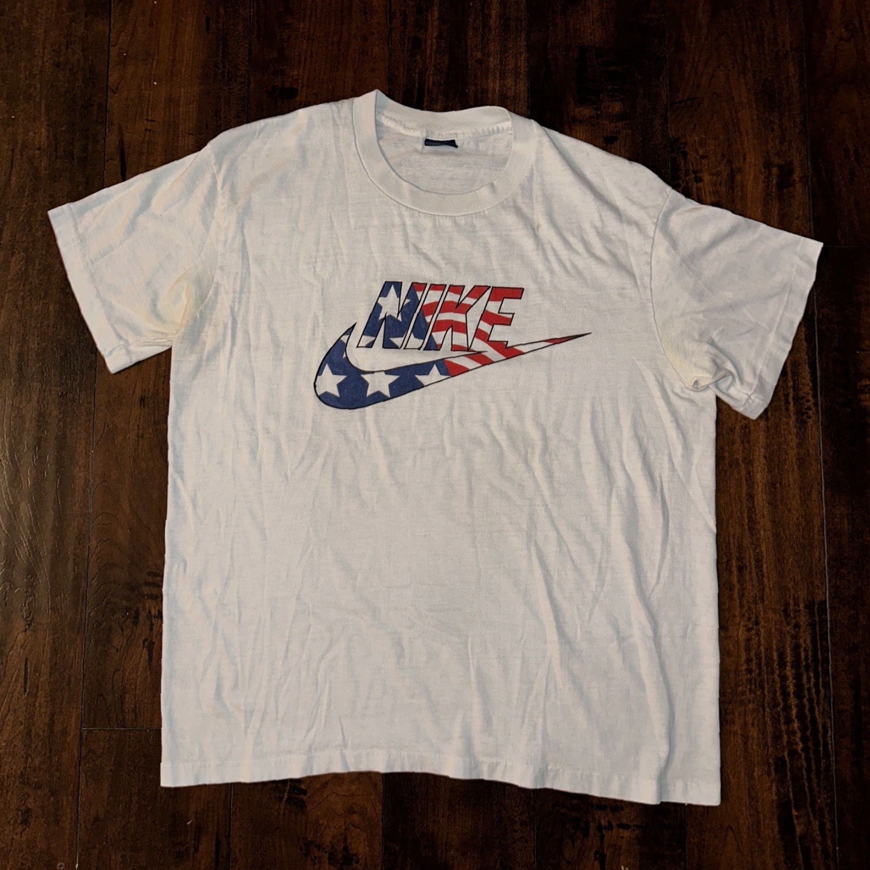 Nike VINTAGE Nike T-Shirt Main USA Flag City Series G-Printed Crew Neck Short Sleeve Men L Blue/White 80s 90s Fans Shirt Mens Size L Size US L / EU 52-54 / 3 - 2 Thumbnail