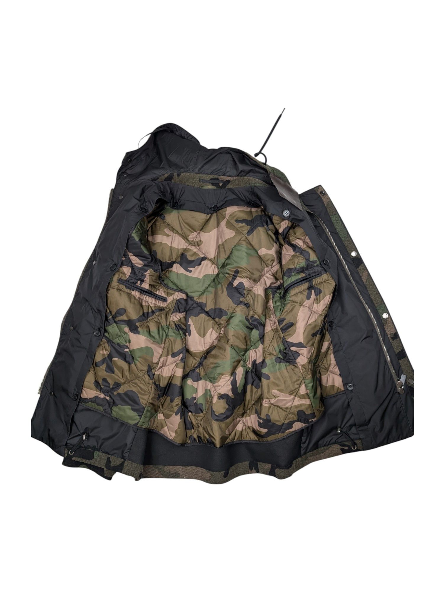 Valentino Green Camo Hooded Jacket Size US S / EU 44-46 / 1 - 3 Thumbnail