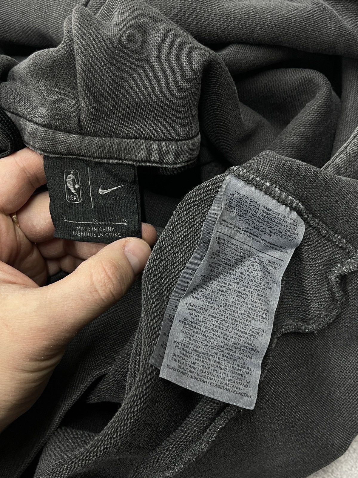 Nike Mens Nike NBA Team 31 Courtside Hoodie Grey Faded Tech Acg Size US L / EU 52-54 / 3 - 12 Thumbnail