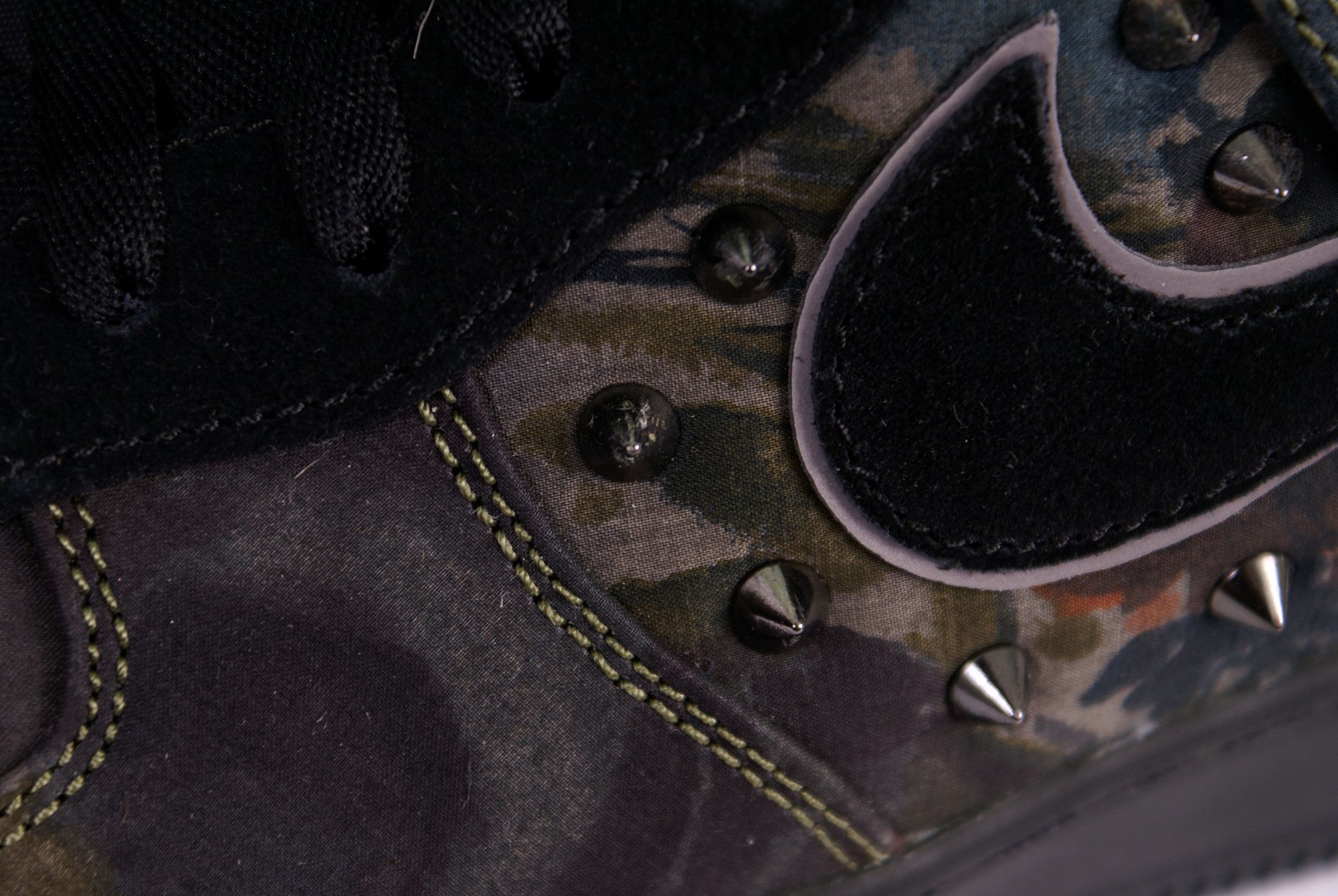 Nike 2007 Nike Air Force 1 Premium '07 FLORAL BLACK PINK Cerise Size US 10 / EU 43 - 2 Thumbnail
