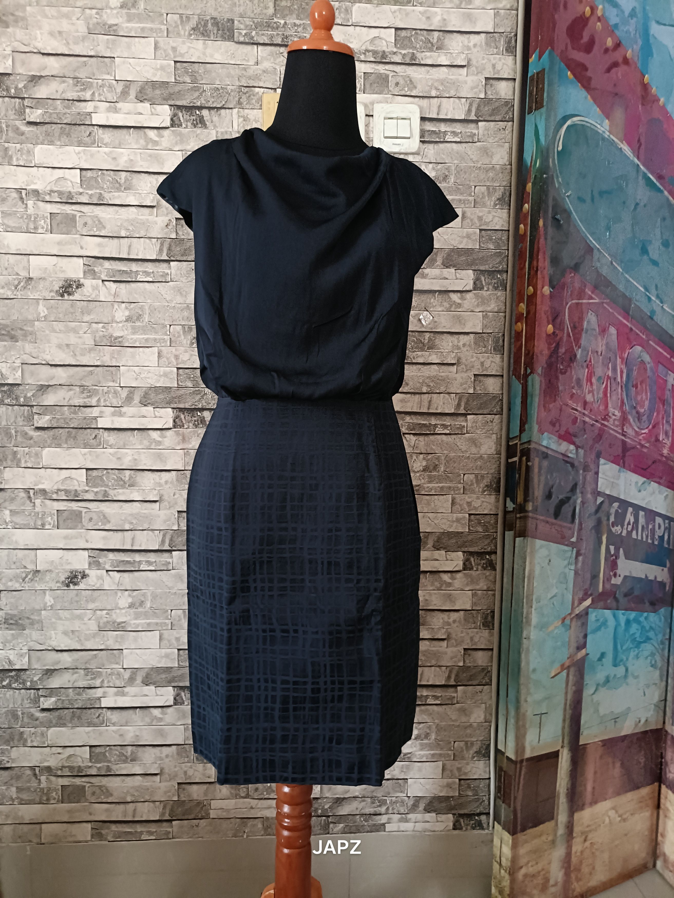 United Arrows United arrows cocktail midi dress Size XS / US 0-2 / IT 36-38 - 2 Thumbnail