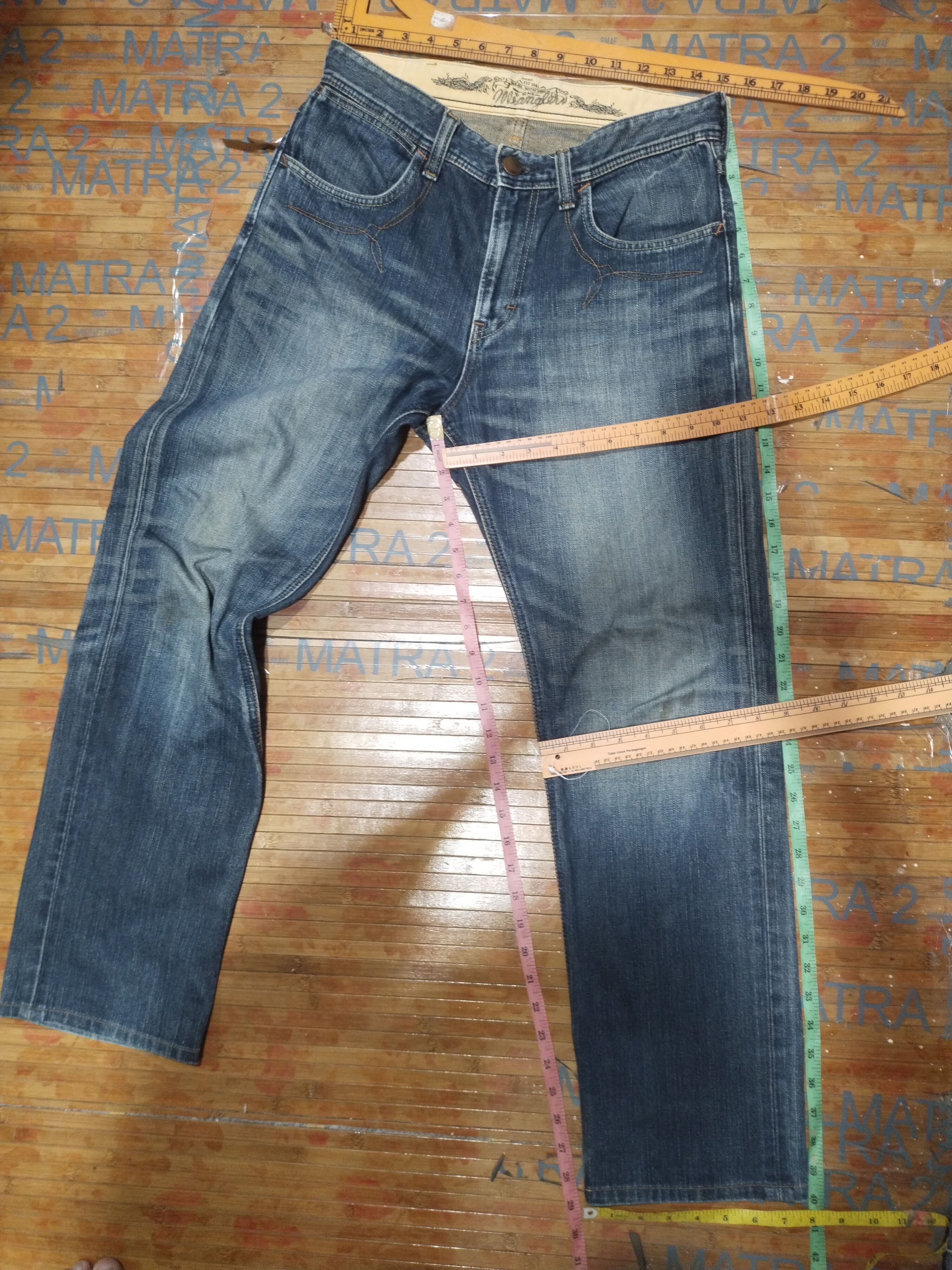 Designer × Vintage × Wrangler Wrangler Est 1947 Sz 30" Size US 30 / EU 46 - 7 Thumbnail