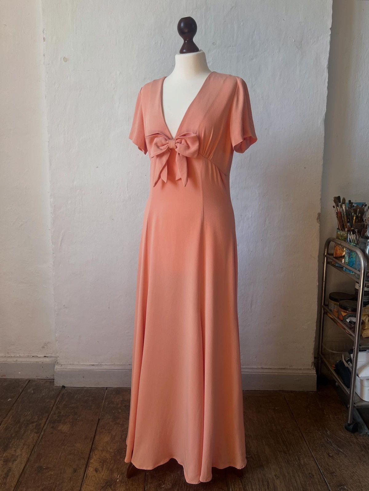 Moschino 1990s Franco Moschino Couture maxi dress gown peach silk Size S / US 4 / IT 40 - 6 Thumbnail